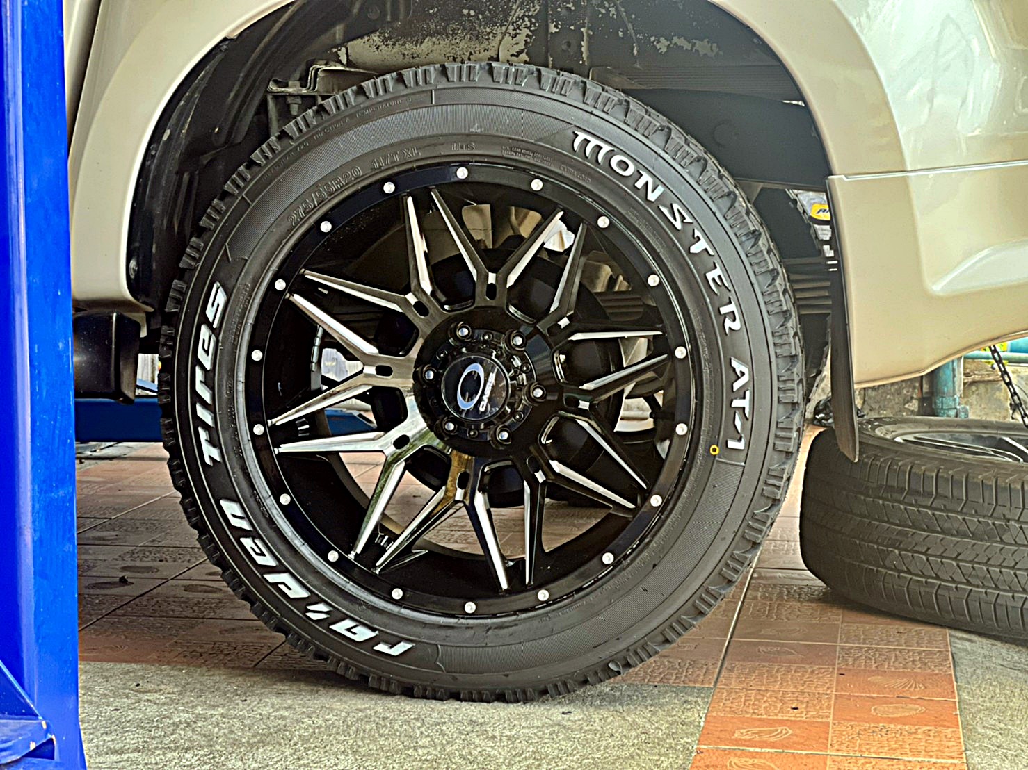 D-MAX แบบไม่ยก