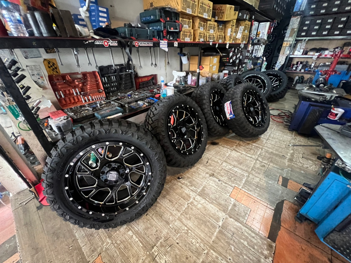 REVO_ทรงเมกา ยกแบบโช๊คเดิม