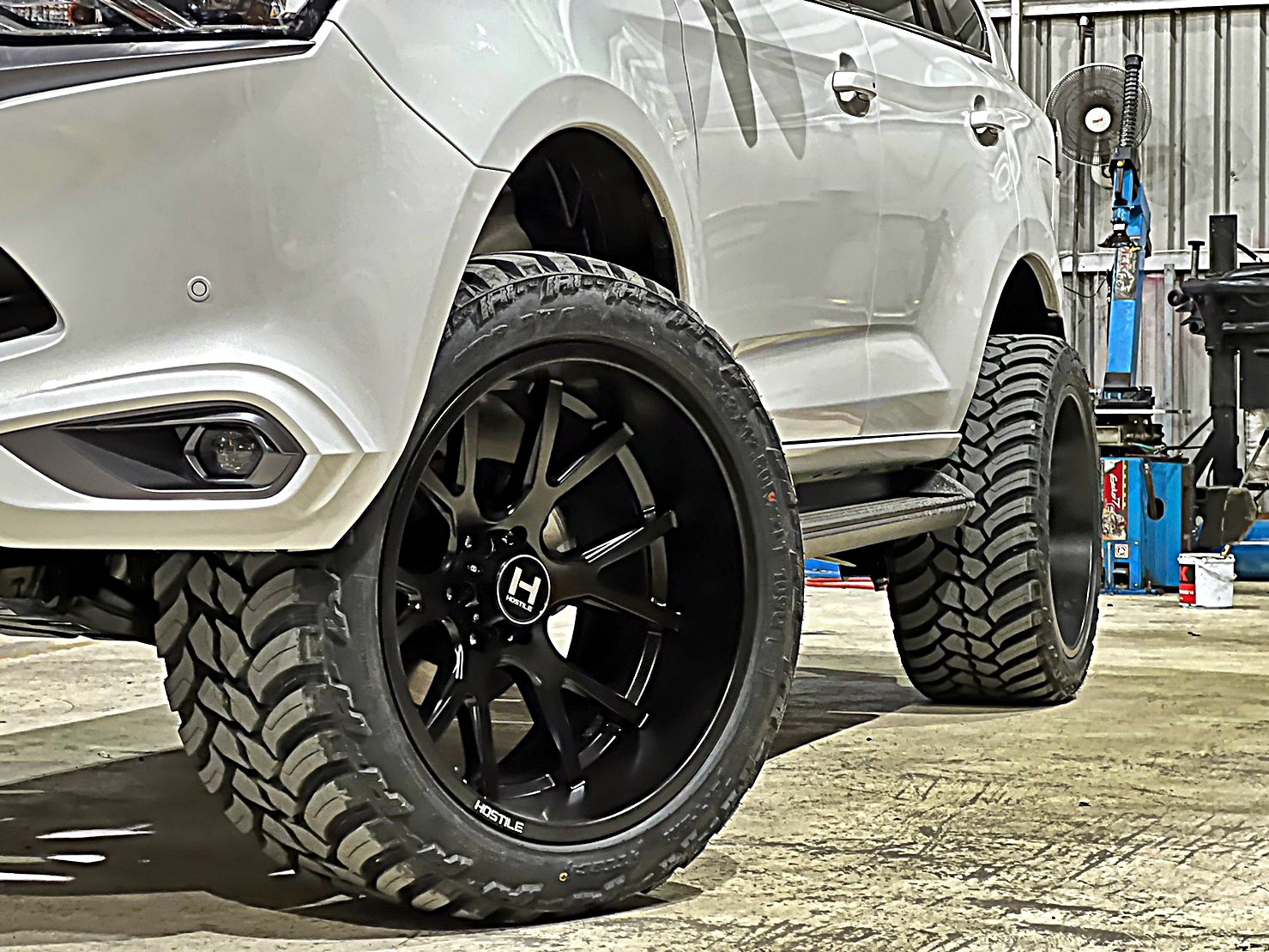 ล้อแท้ HOSTILE H113 ขอบ22 ใส่ MU-X แต่งเมกา