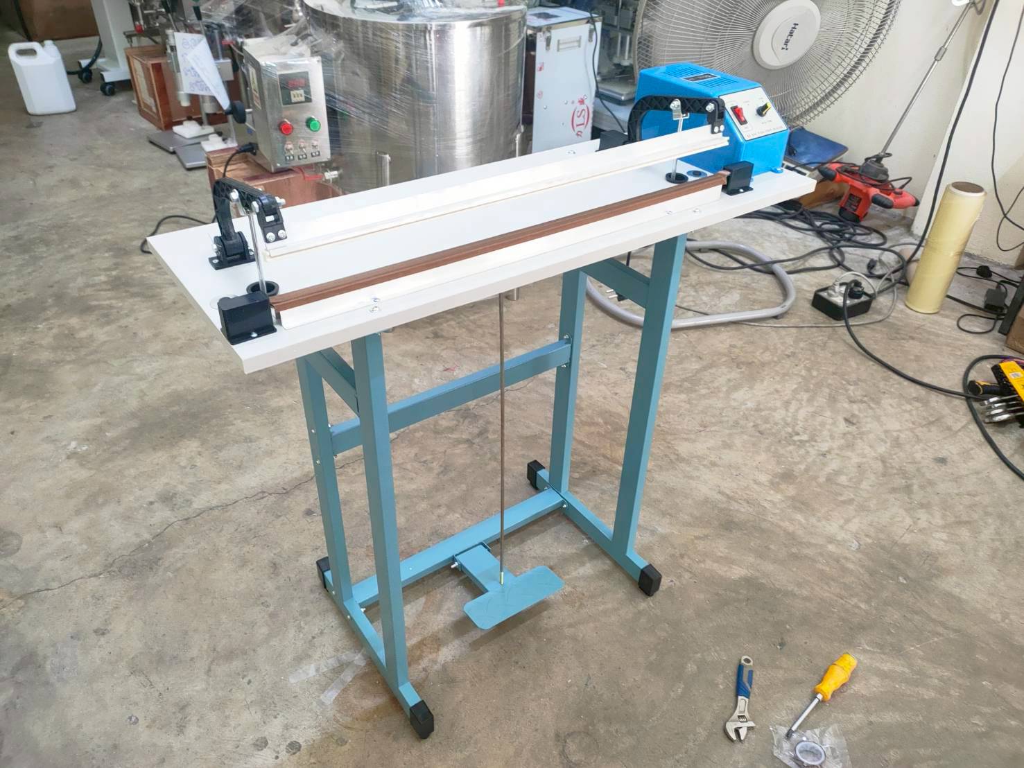 🌈เครื่องเครื่องซีลเท้าเหยียบ ซีลปากถุง ปิดปากถุง SF-400/SF-600