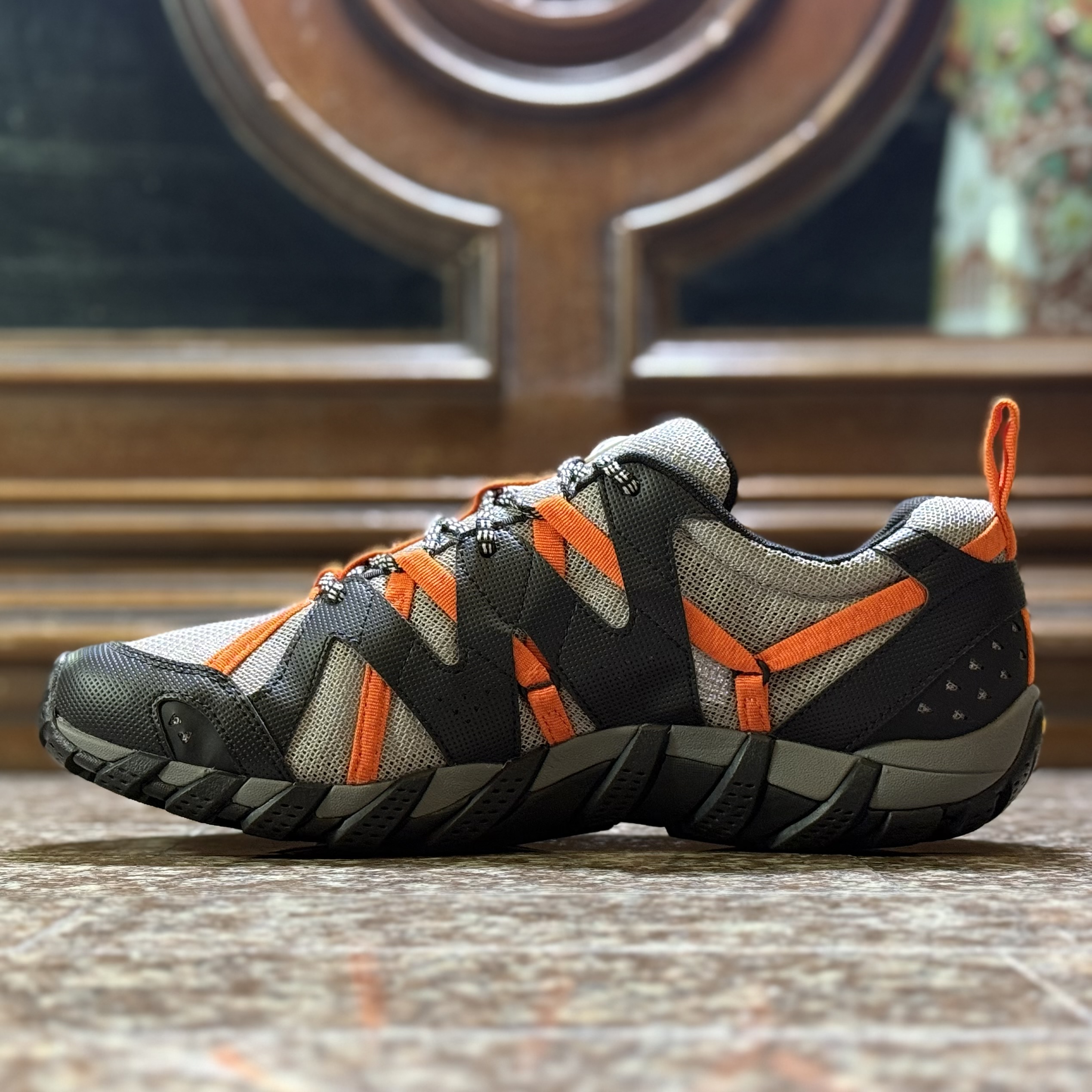 รองเท้าวิ่งเทรล Merrell WaterPRO Maipo 2 ‘Black/Papaya’ (M9/11US)