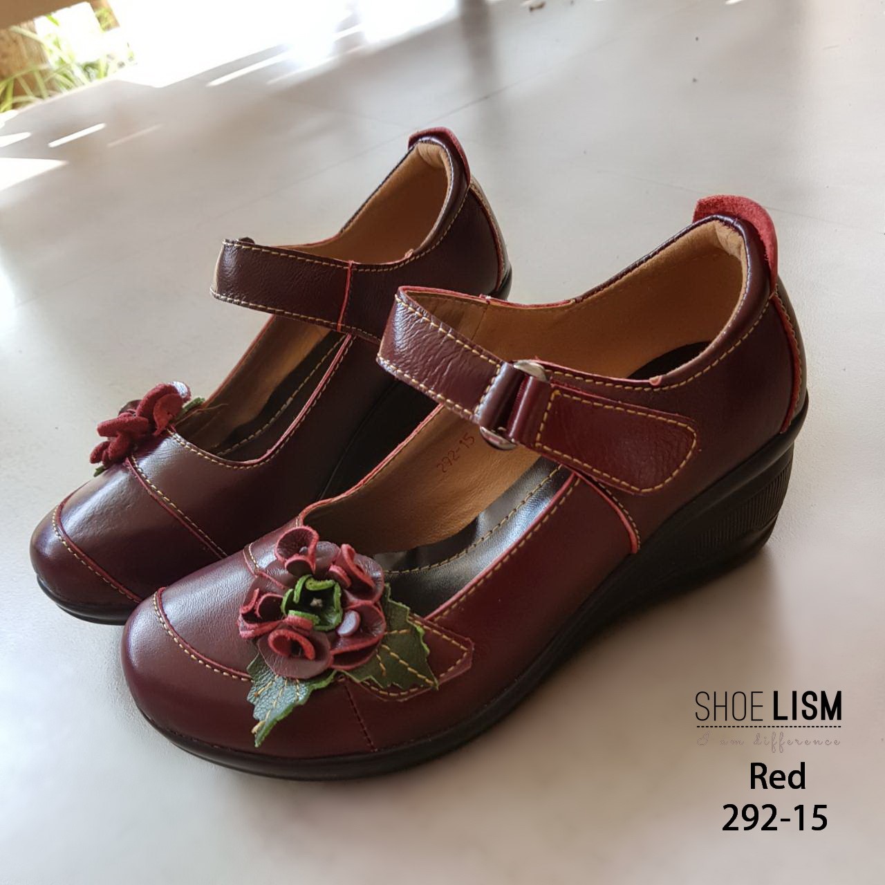 คัชชูหนังแกะ แต่งดอกไม้