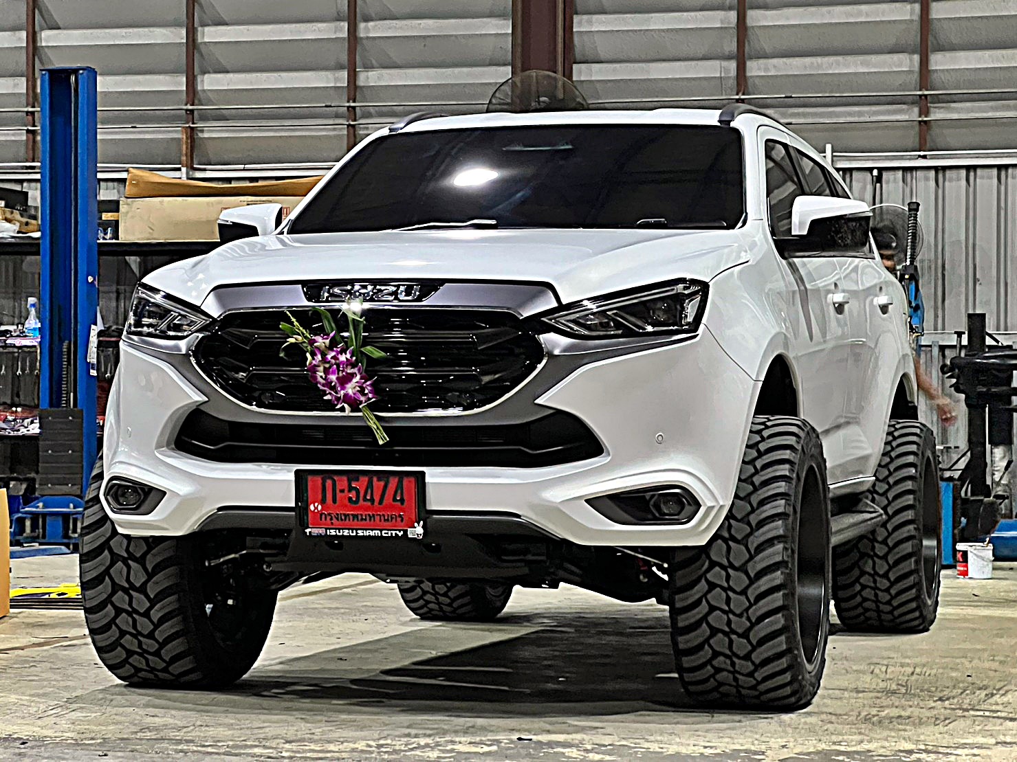 ล้อแท้ HOSTILE H113 ขอบ22 ใส่ MU-X แต่งเมกา