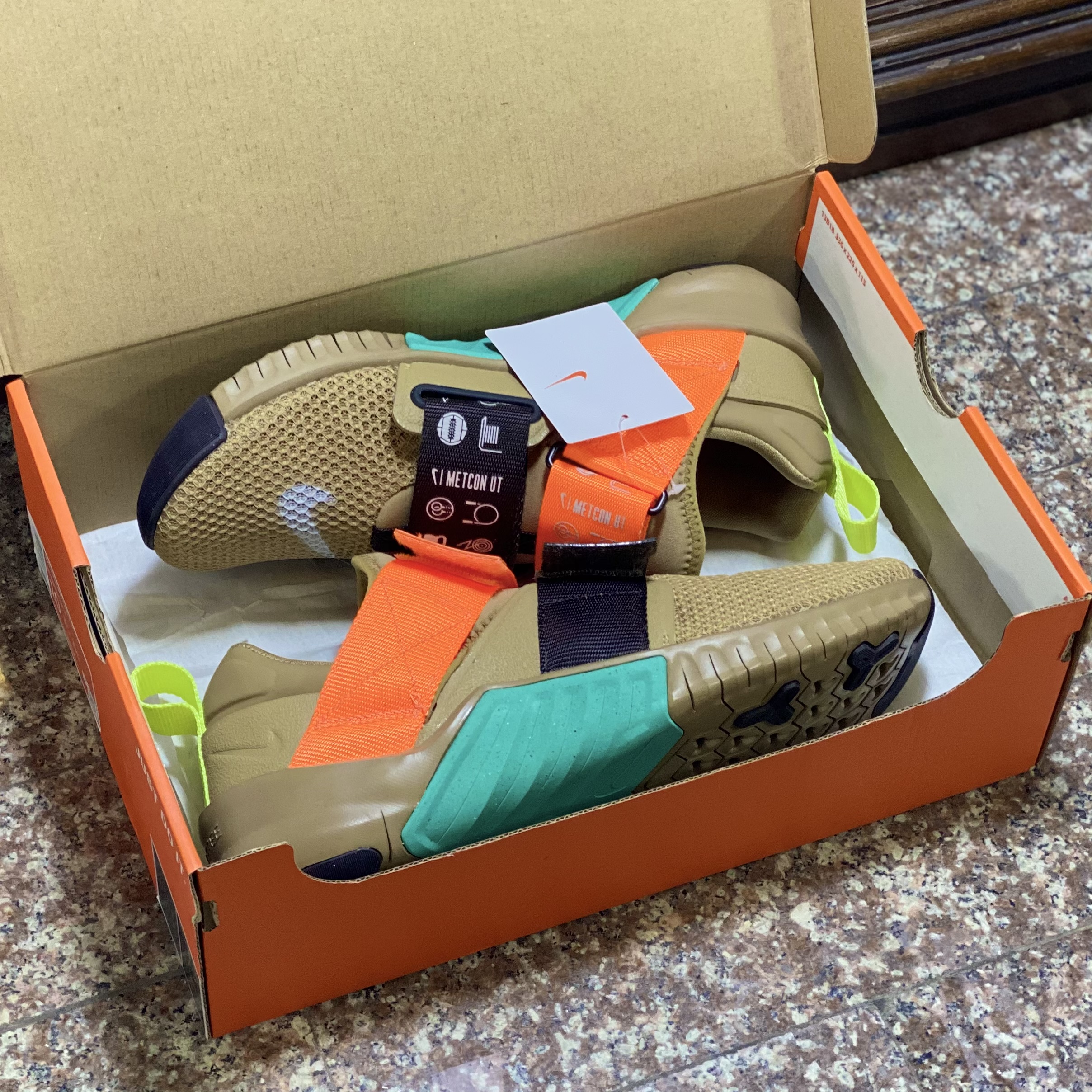 รองเท้าเทรนนิ่ง Nike Free Metcon 2 UT ‘LIMITED’ (M10US)