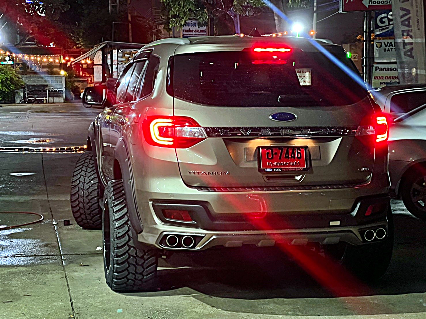 FORD_EVEREST_ทรงเมกา ที่ STEP9