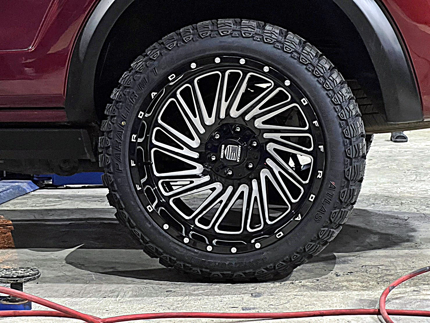FORD EVEREST ลูกค้าประจำ ทะเบียน จ.ตาก แต่งทรงเมกาที่ STEP9