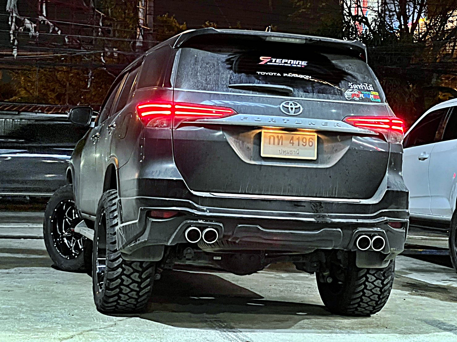 TOYOTA_FORTUNER_จองคิวมาจากปทุมธานี ทำทรงเมกาที่ STEP9