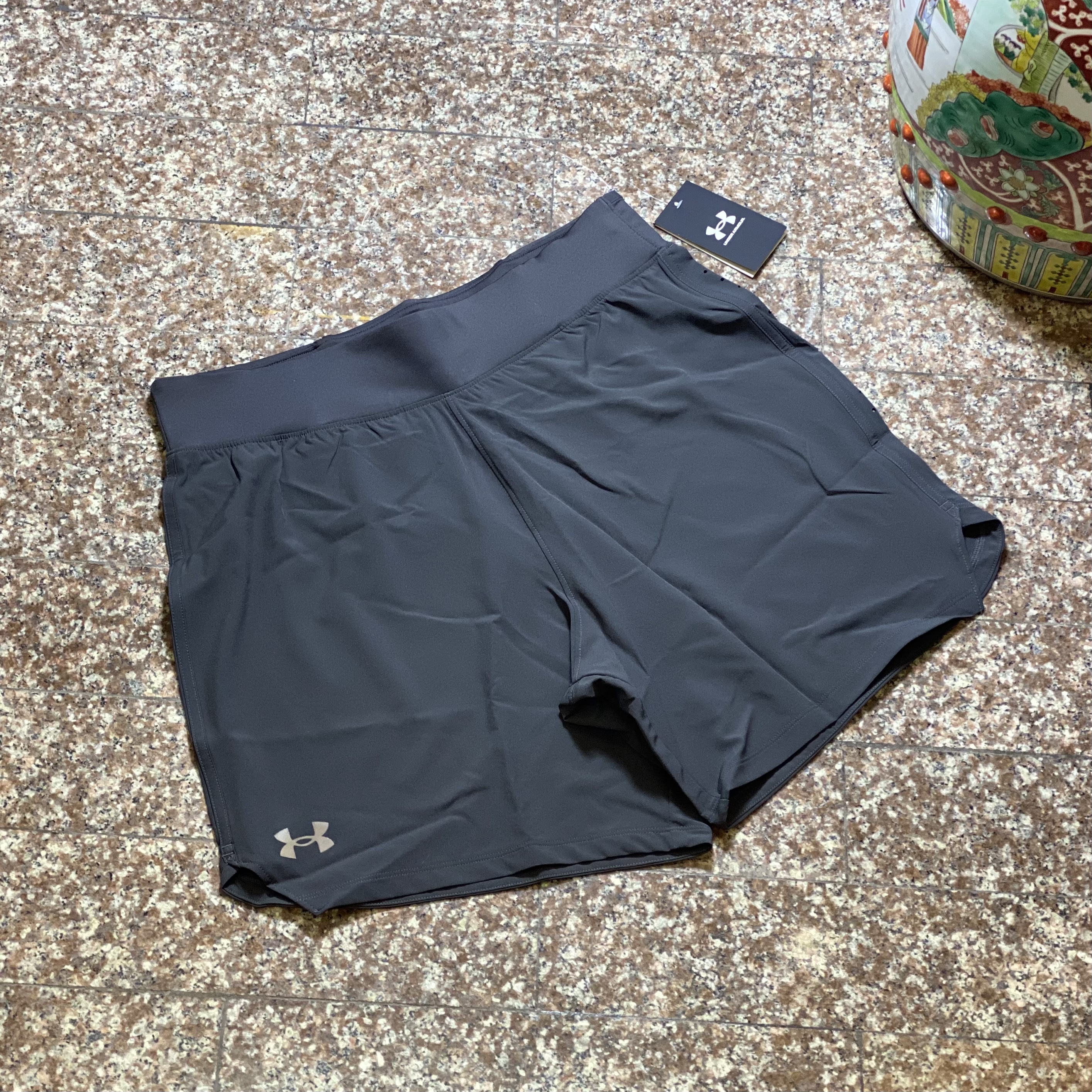 กางเกงวิ่ง Under Armour Speedpocket 7” Running Shorts (MD)
