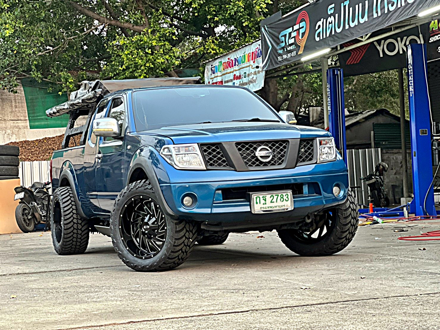 NISSAN_NAVARA_แปลงร่าง ทรงเมกา