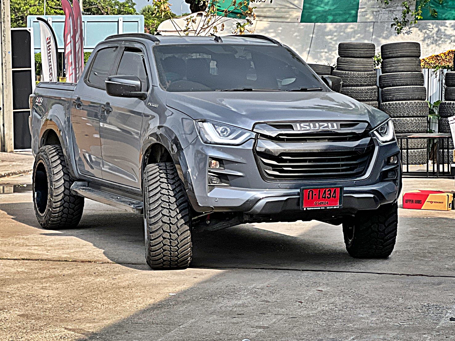 D-MAX ทรงเมกา จากอุธยา