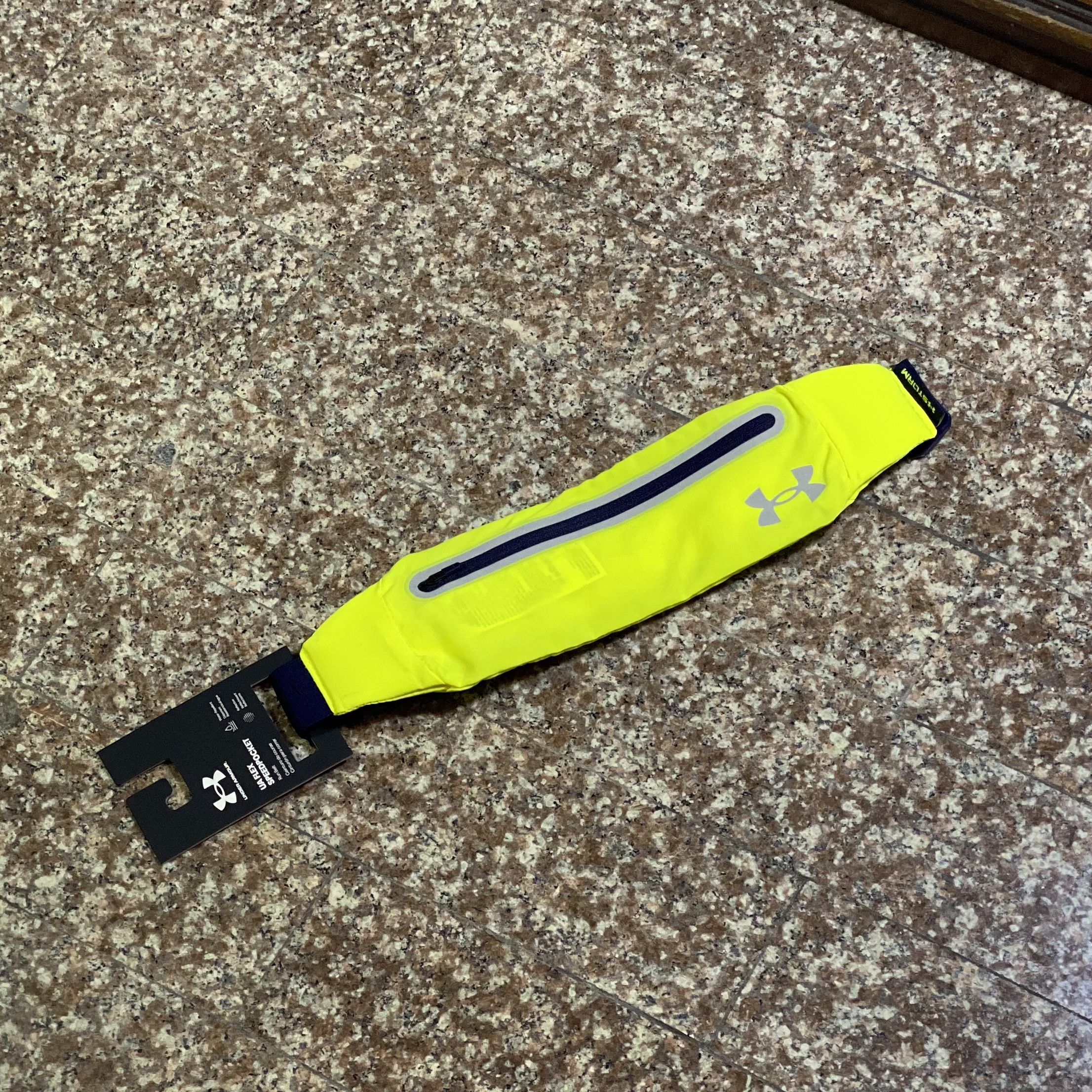 กระเป๋าวิ่ง Under Armour Flex SpeedPocket Run Belt ‘Yellow’