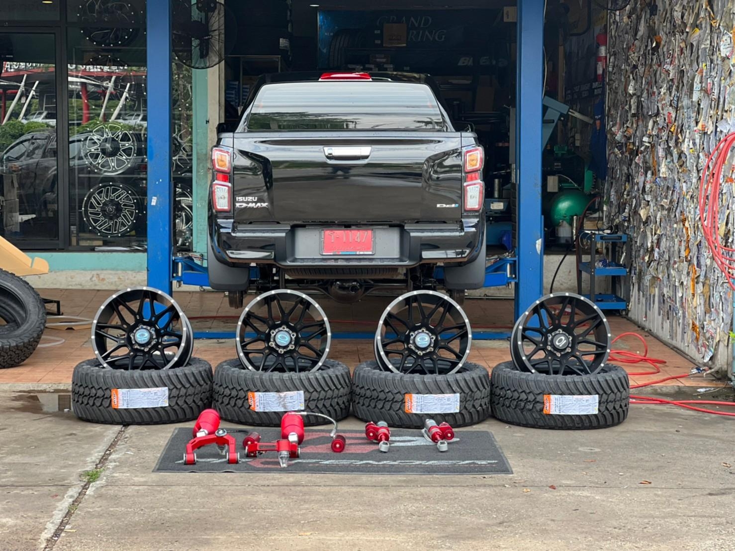 D-MAX 1.9 จัดทรงเมกา อย่างเทพ ที่ STEP9