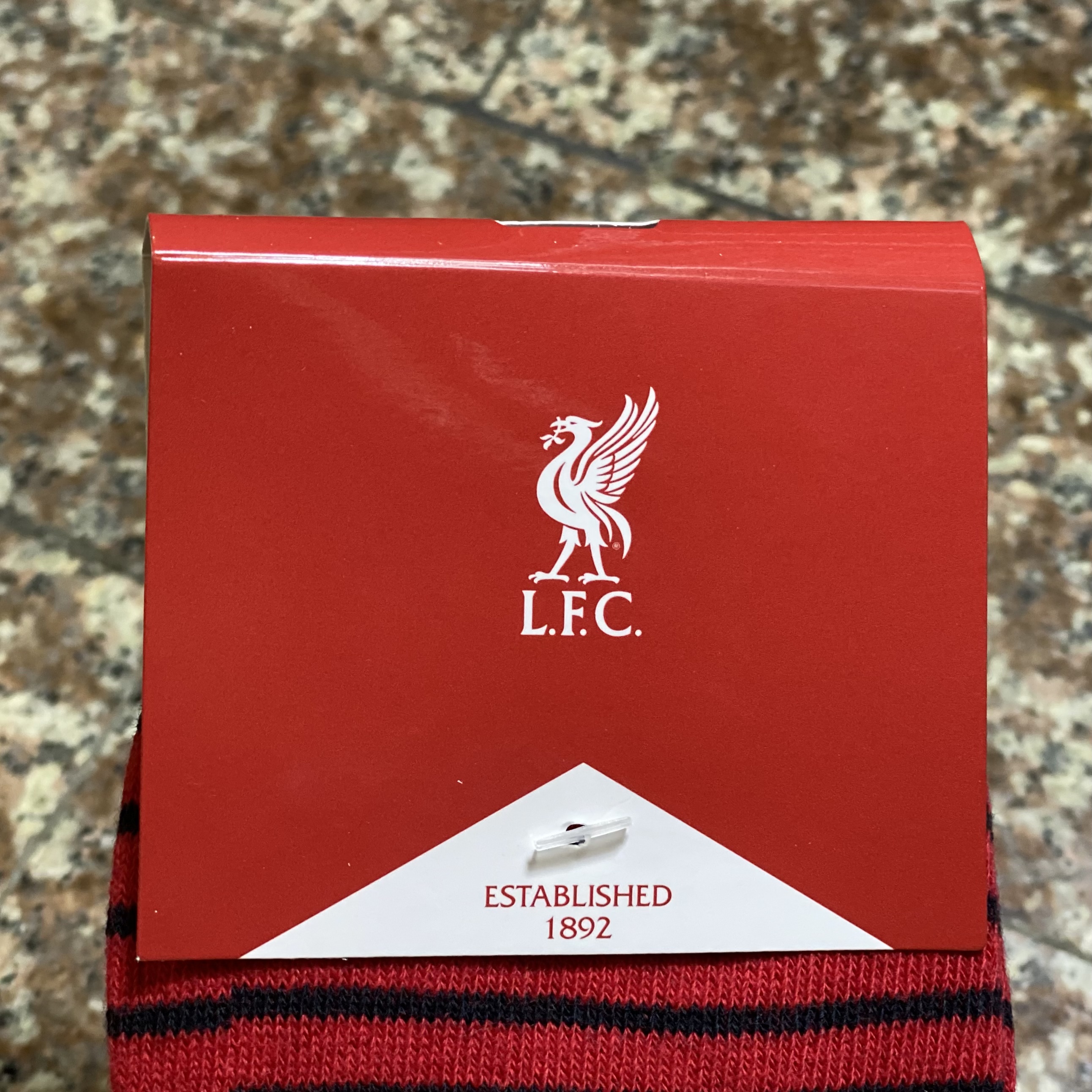 ถุงเท้า Liverpool FC Ankle Socks ‘Abstract Red’