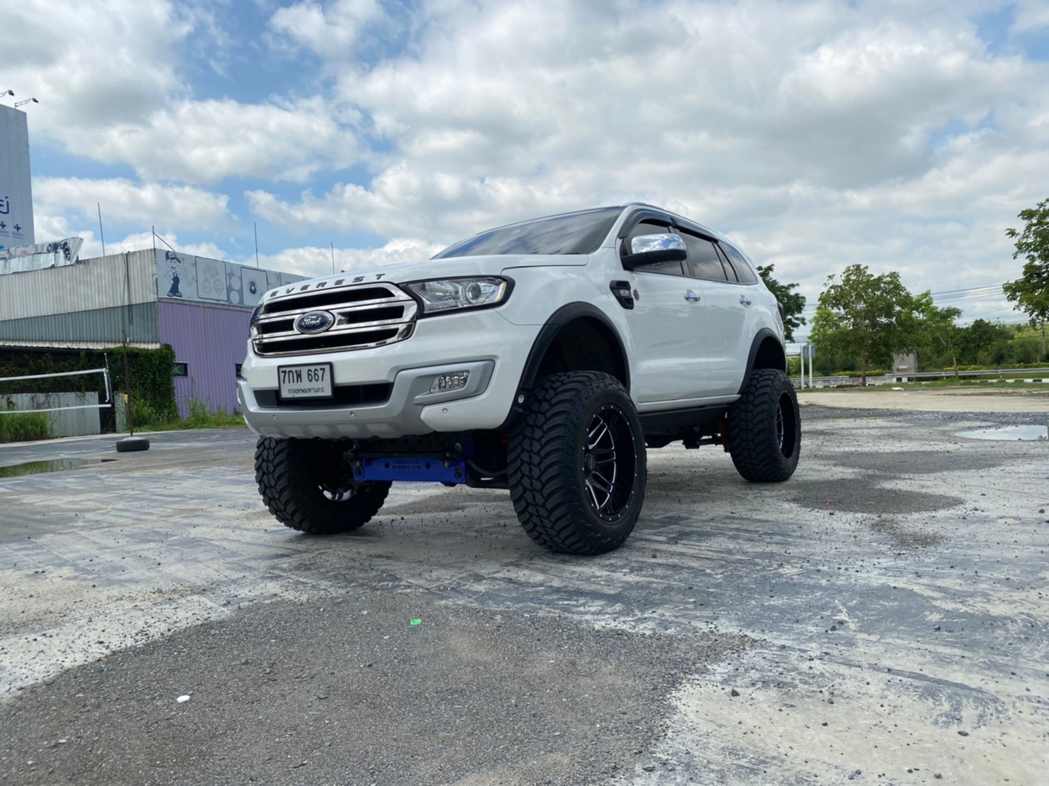 FORD EVEREST ยก6นิ้ว จัด FULLSET ที่ STEP9
