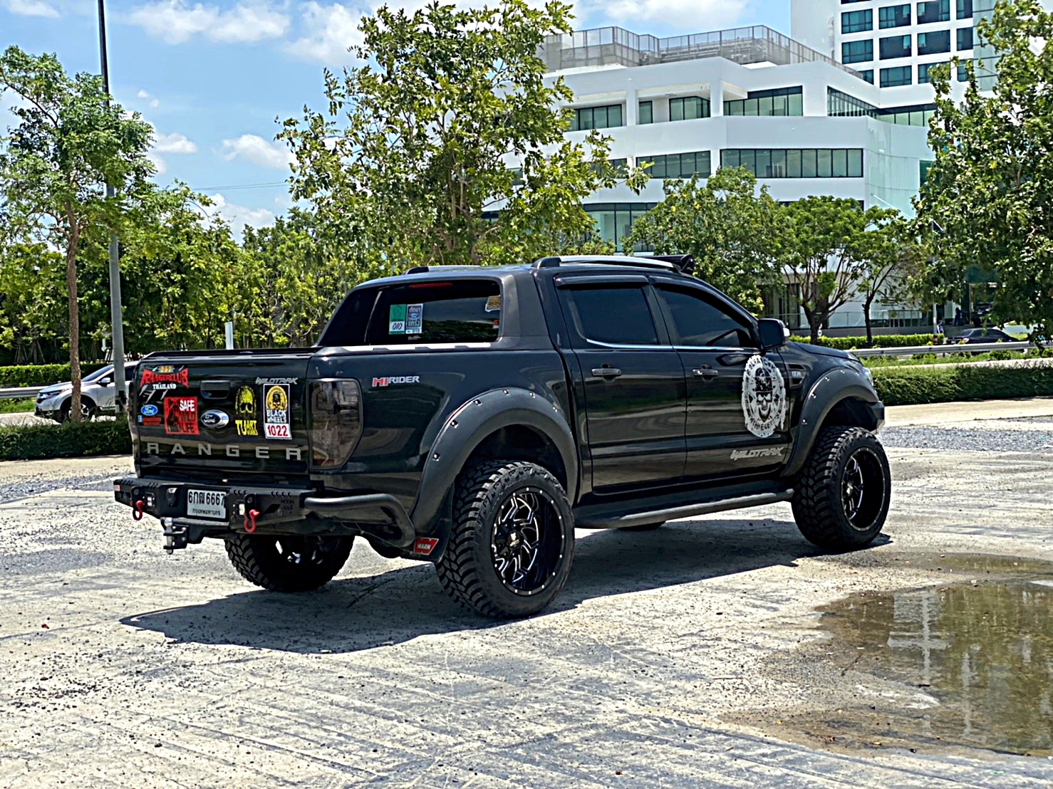 FORD WILDTRACK ทรงเมกา