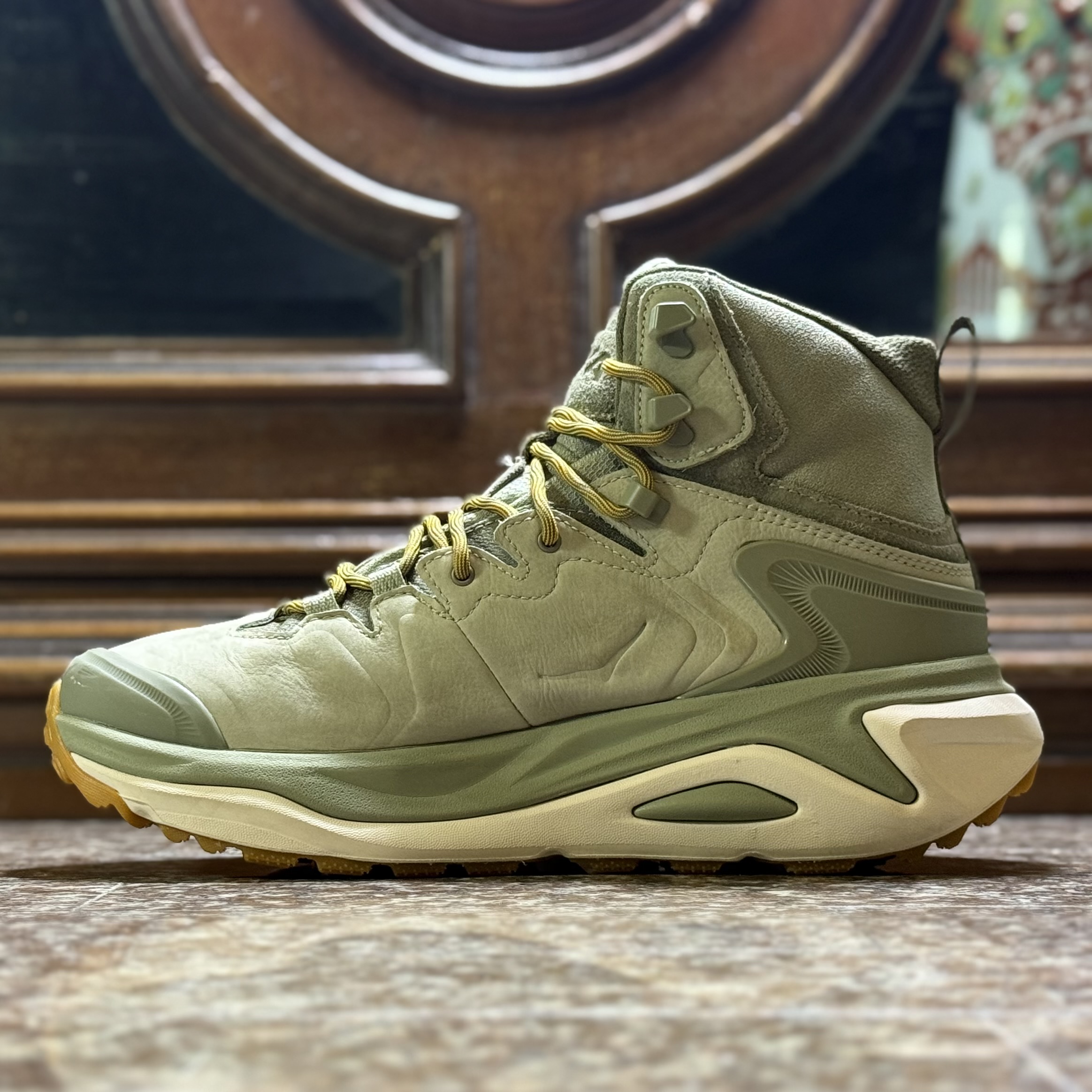 รองเท้าเดินป่า HOKA KAHA 3 GTX ‘Sea Moss’ #มือ2 (M9.5US)