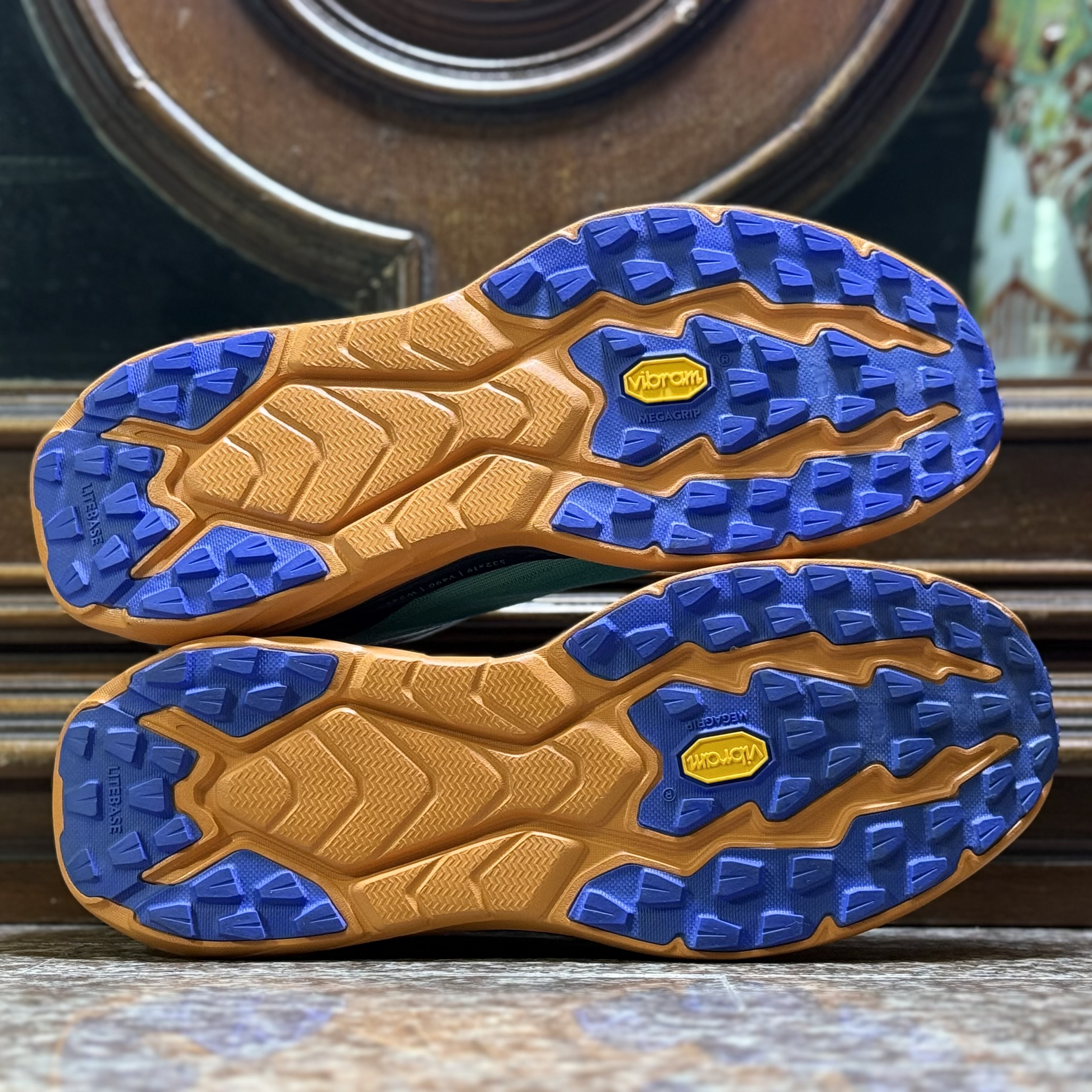 รองเท้าวิ่งเทรล HOKA Zinal ‘ATLANTIS’ (M11US)