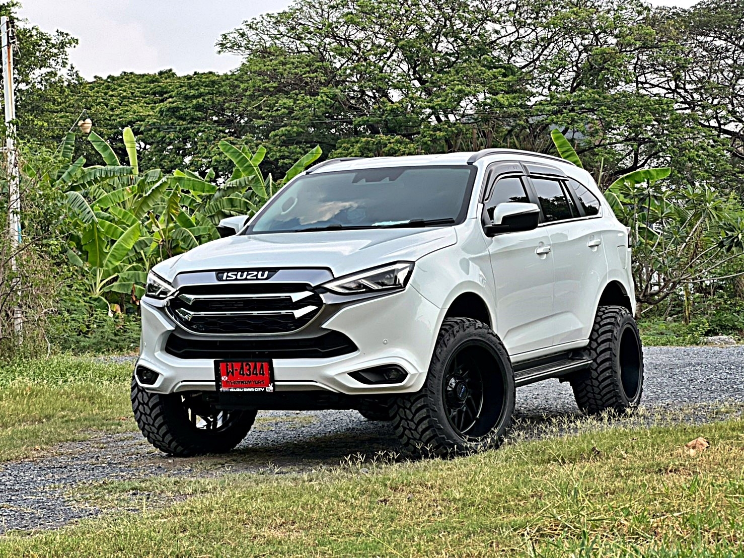 อยากได้แบบคันไหนเลือกเลย ล้อ ยาง ยก จัดทรง จ่ายแค่ 75000