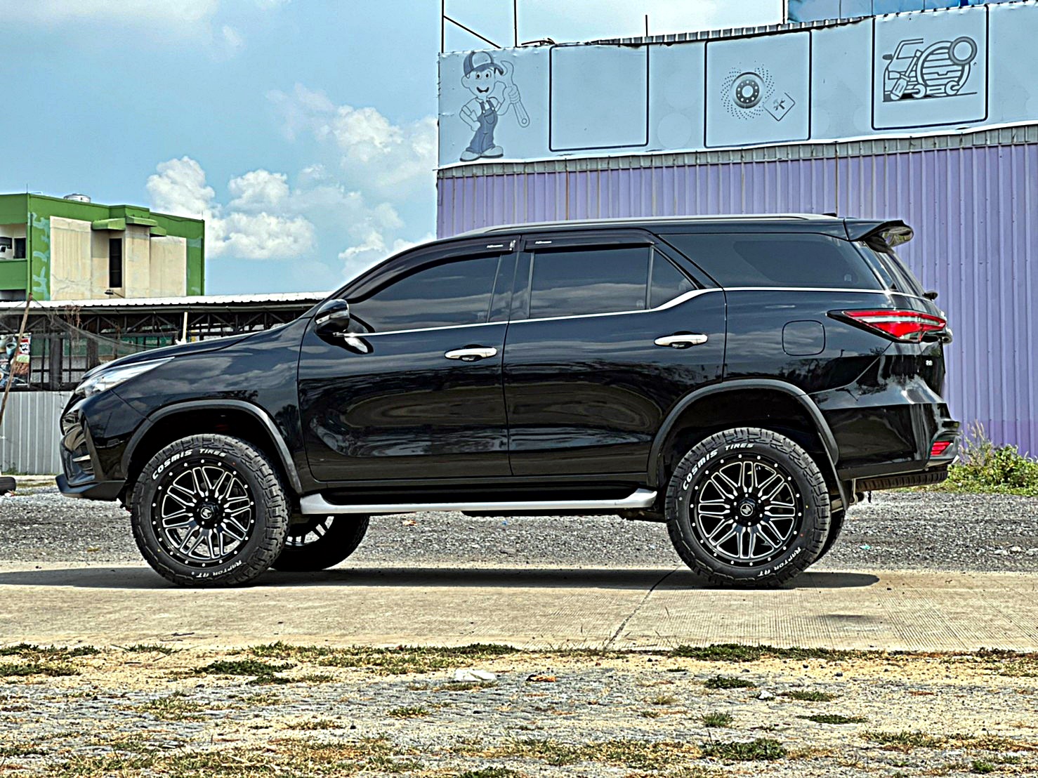 FORTUNER ทรงเมกา
