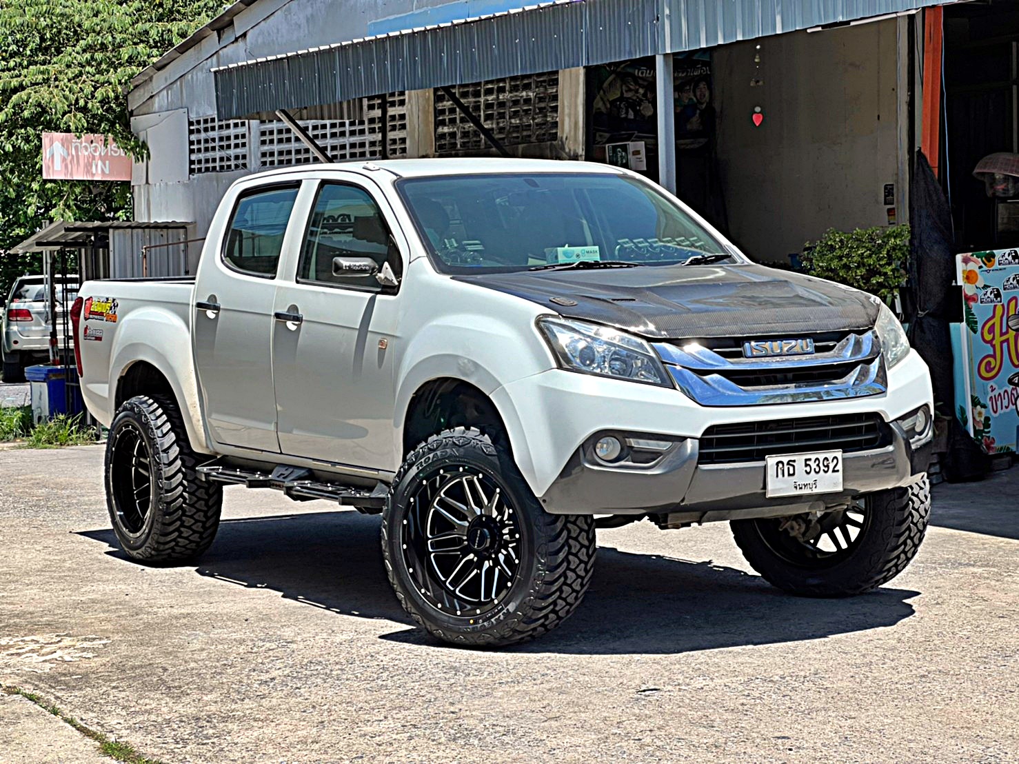 D-MAX_จองคิวมาจากจันทบุรี คันนี้ตัวเตี้ยโหลดเตี้ย จัดทรงเมกาที่ STEP9