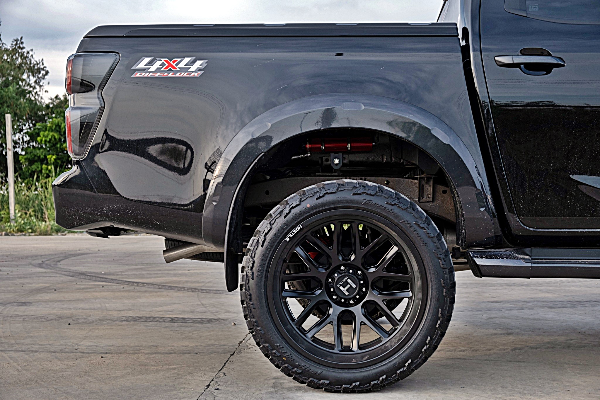 ล้อแท้ HOSTILE H120 ขอบ22 ใส่ D-MAX