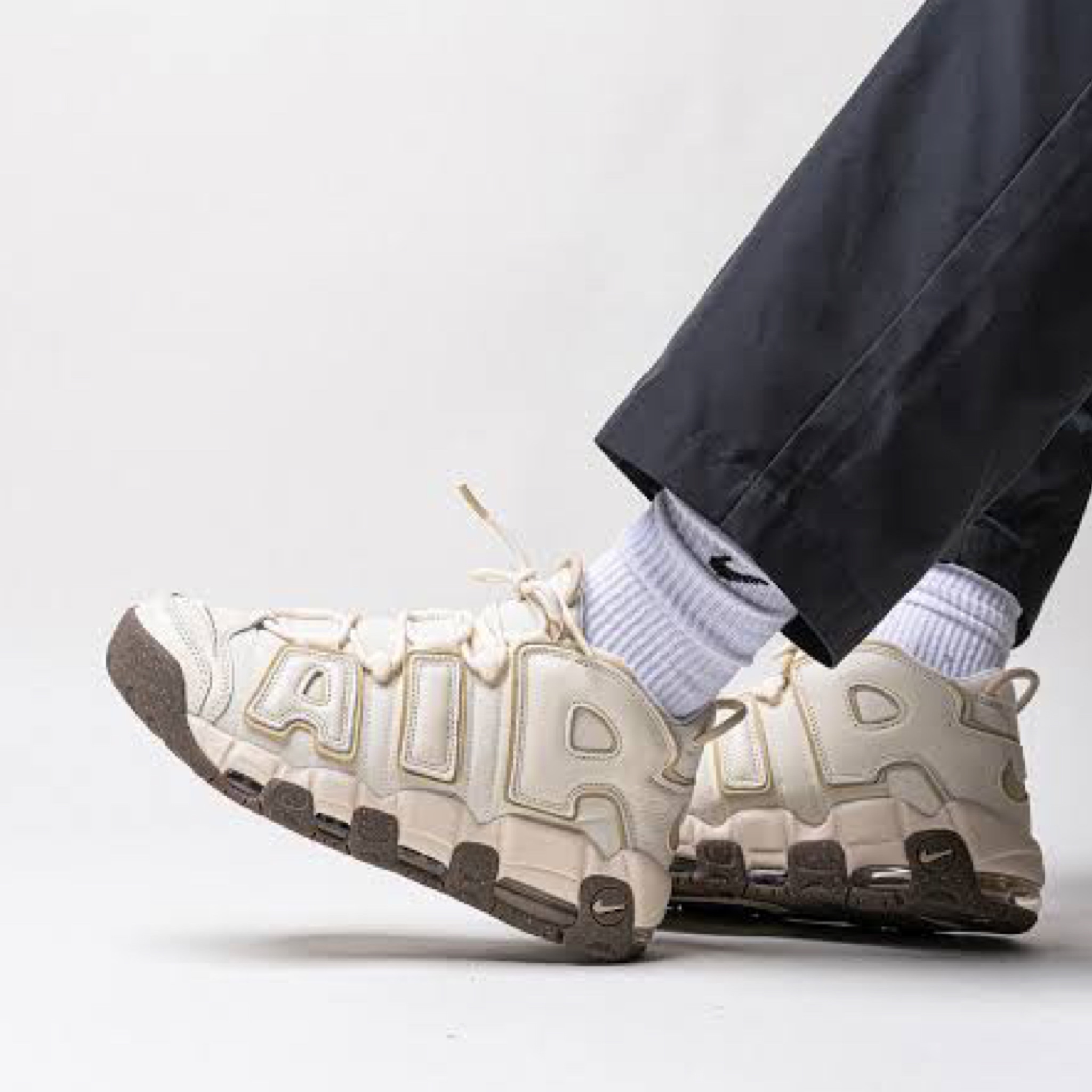 รองเท้า Nike Air More Uptempo ‘96 ‘TEAM GOLD’ (M9US)