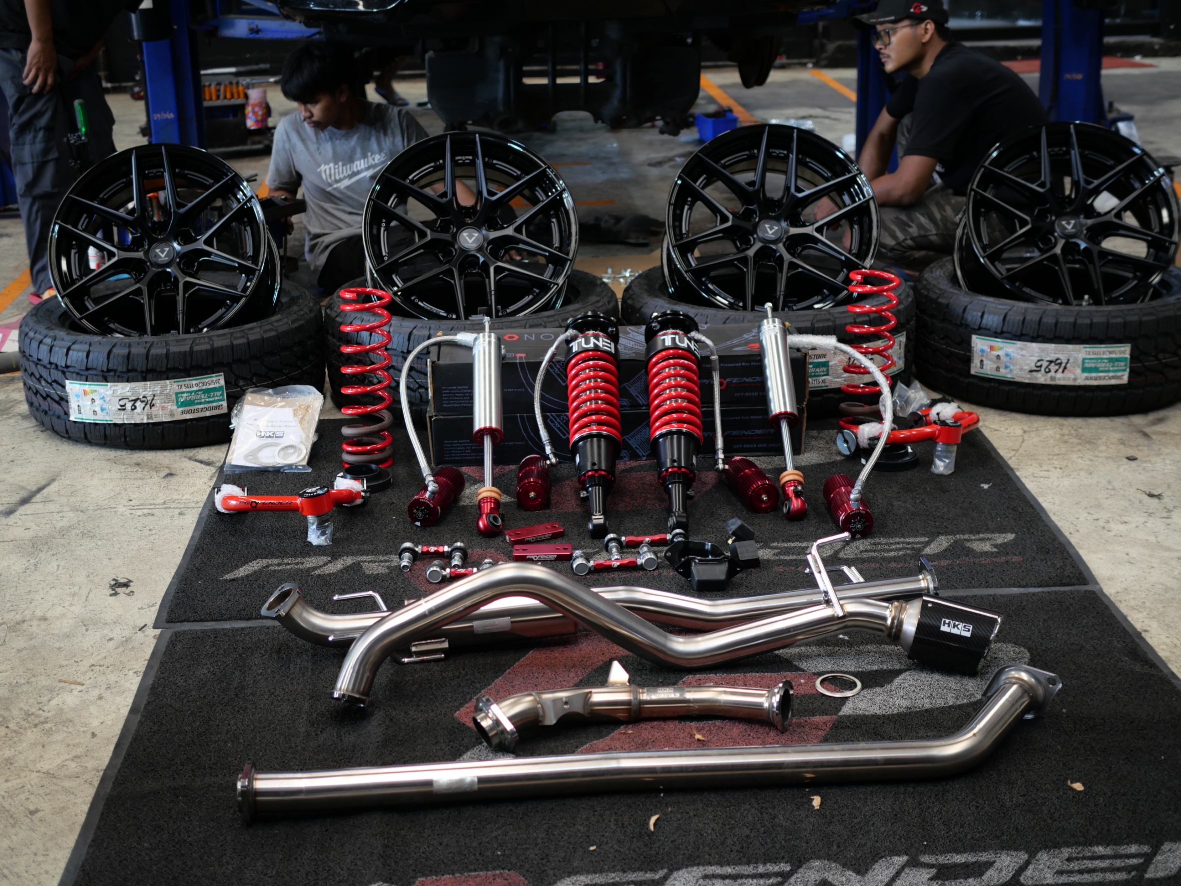 FORTUNER จัดเต็มชุดโช๊ค ล้อยาง ท่อFull Set