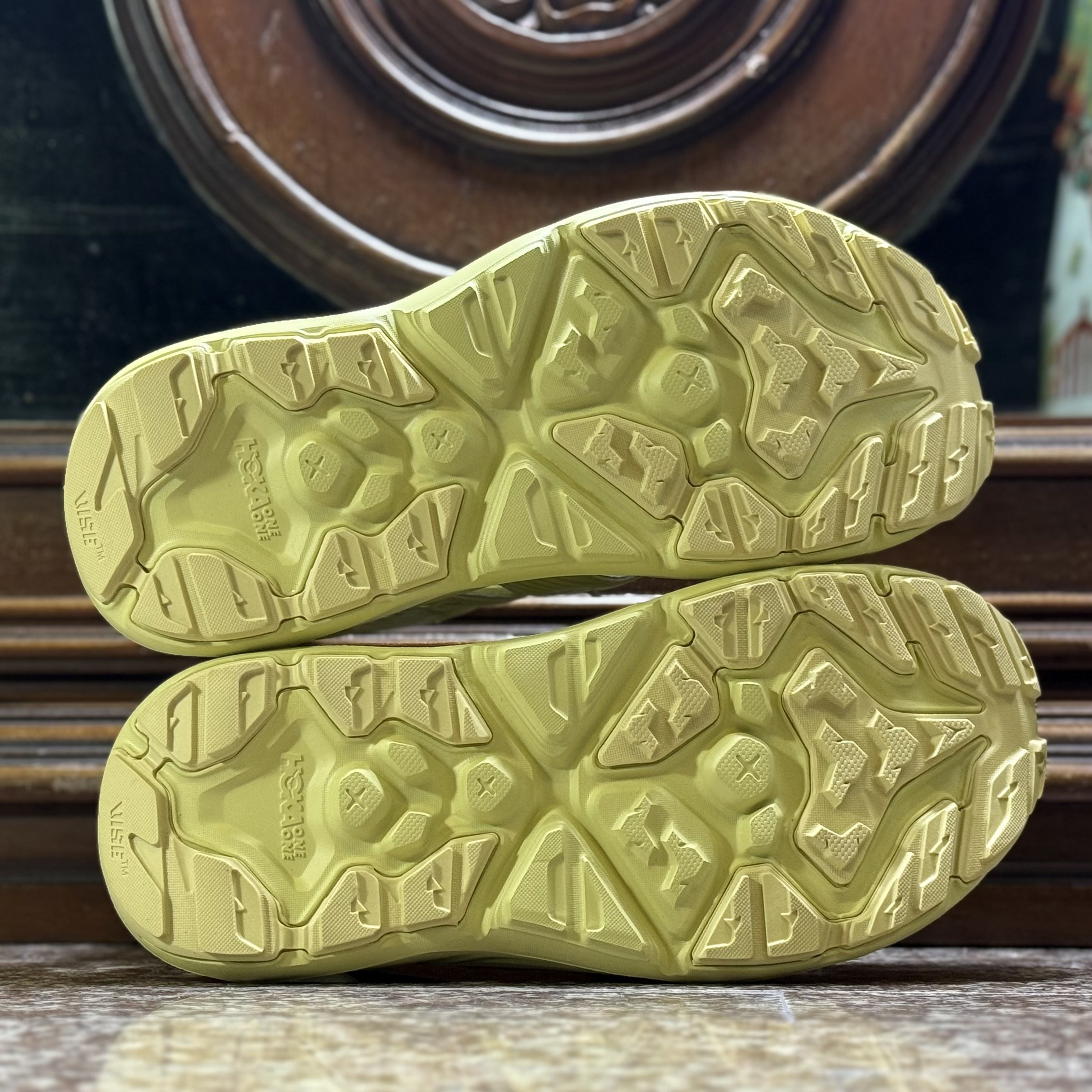 รองเท้า HOKA Hopara ‘Celery Root‘ (M10.5/11US)