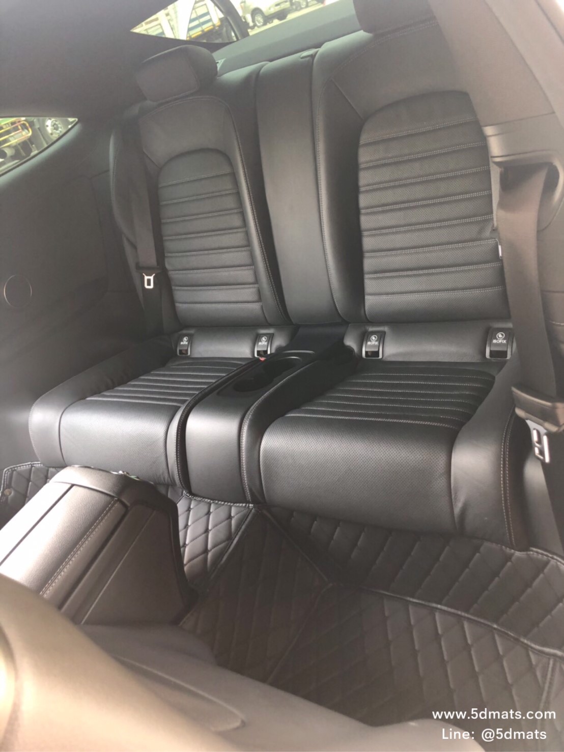 พรมปูพื้นรถยนต์6D VIP BENZ C-COUPE W205 หนังสีดำล้วน รวมแผ่นท้าย 4 -6ชิ้น เต็มคัน
