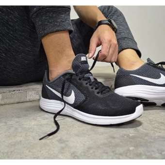 Nike รองเท้า วิ่ง ผู้ชาย ไนกี้ Men Running Shoe Revolution UK (รุ่นยอดนิยมนักกีฬา) ของแท้100% พร้อมส่ง ส่งด่วน kerry