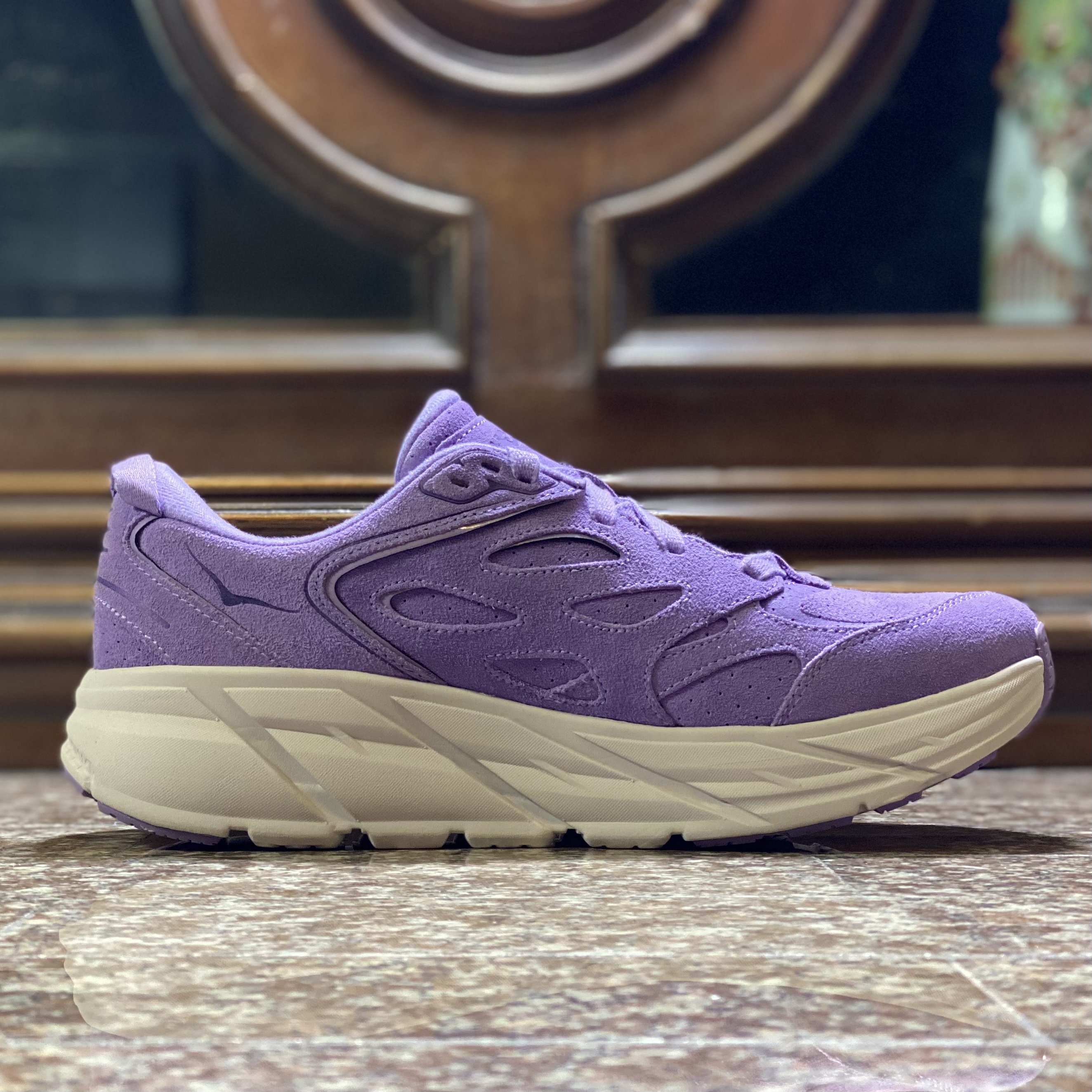 รองเท้า HOKA Clifton L Suede ‘Chalk Violet’ EXCLUSIVE (M9/9.5US)