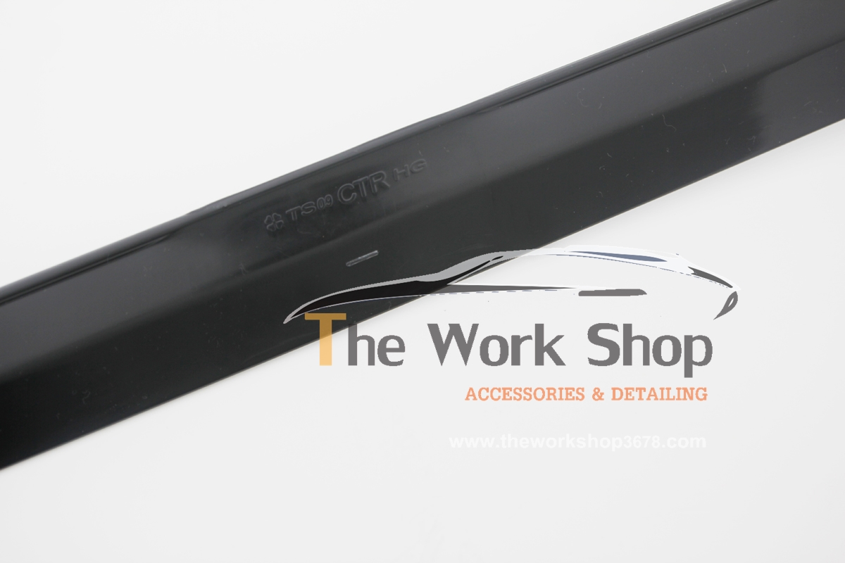 Acrylic Hood Guard for Tucson ( อคลีลิคดำแต่งขอบฝากระโปรงหน้า )