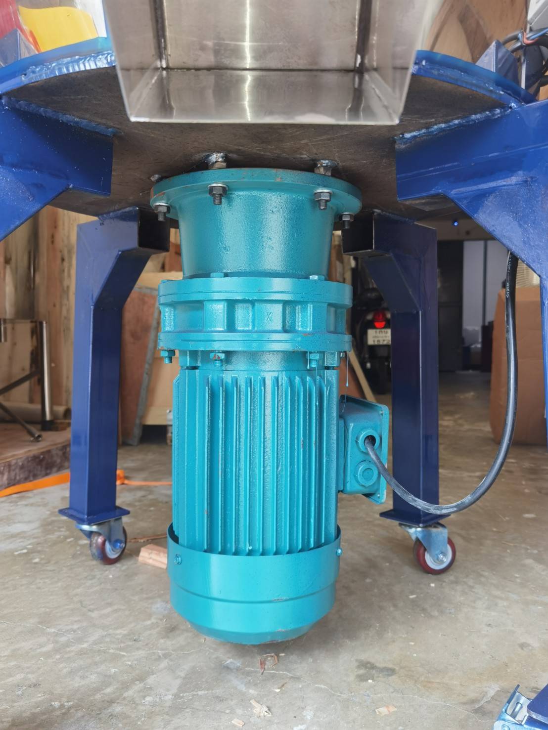 เครื่องผสมอเนกประสงค์ ผสมอาหาร ผสมยา ผสมเม็ดพลาสติก และอื่นๆ MM1 stainless steel mixer