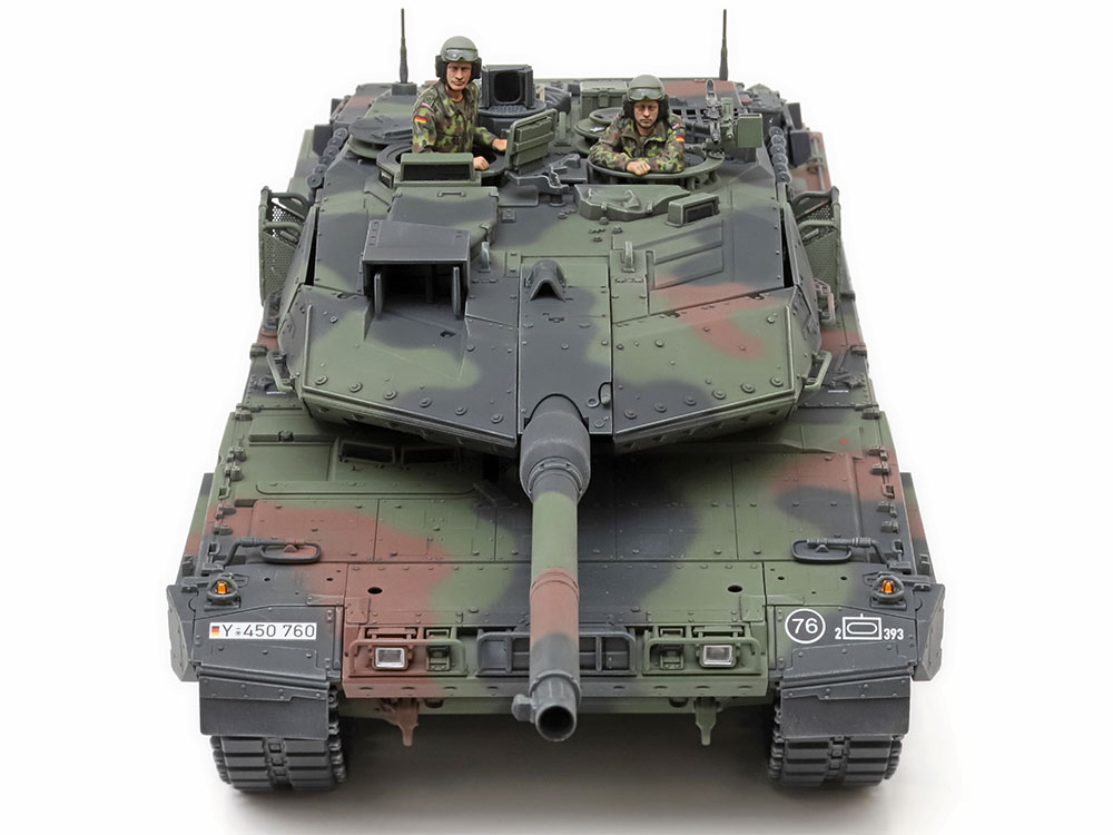 1/35 GERMAN MAIN BATTLE TANK LEOPARD 2 A7V