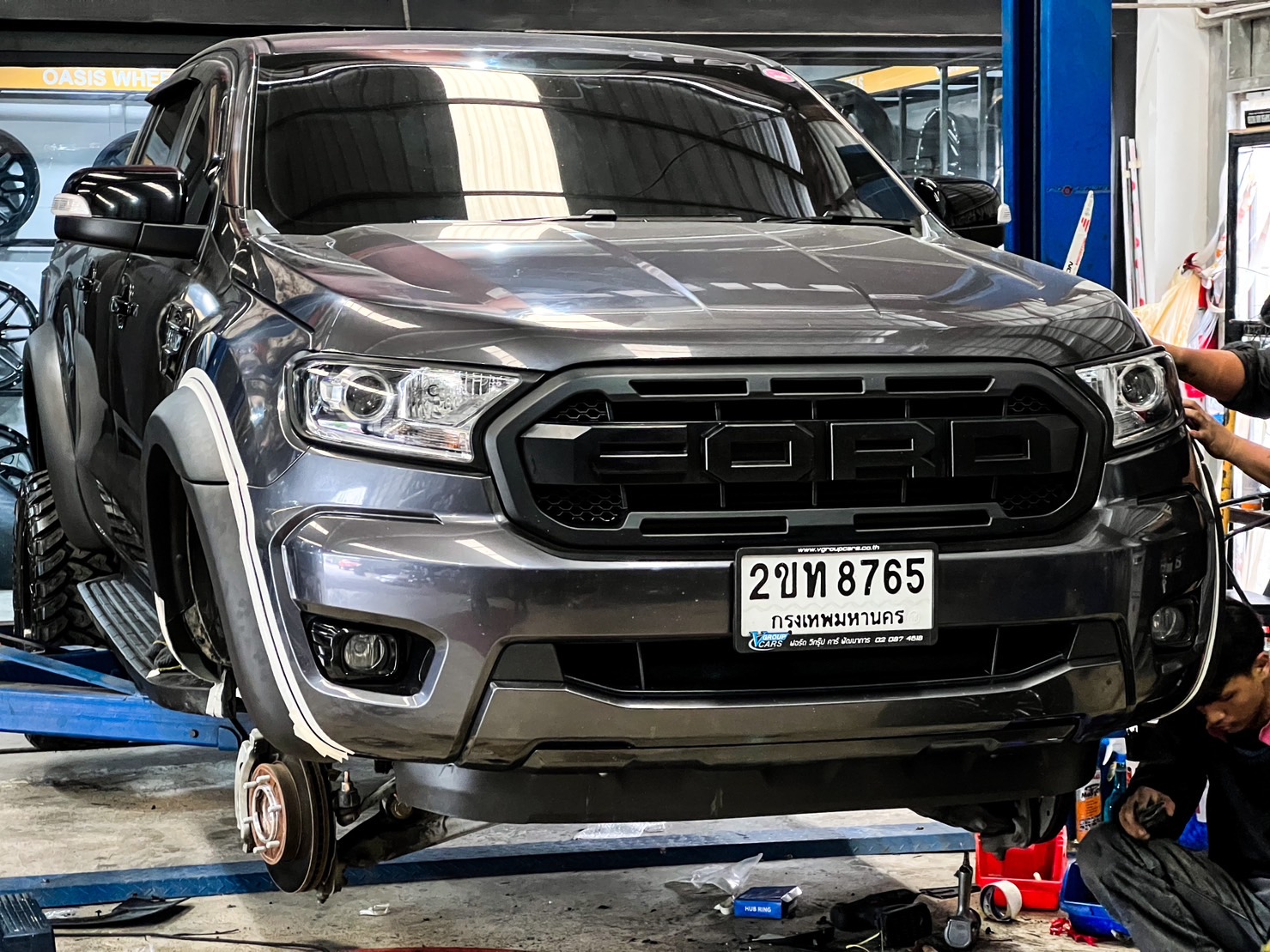 FORD RANGER ทรงเมกา แต่งครบ จบที่STEP9