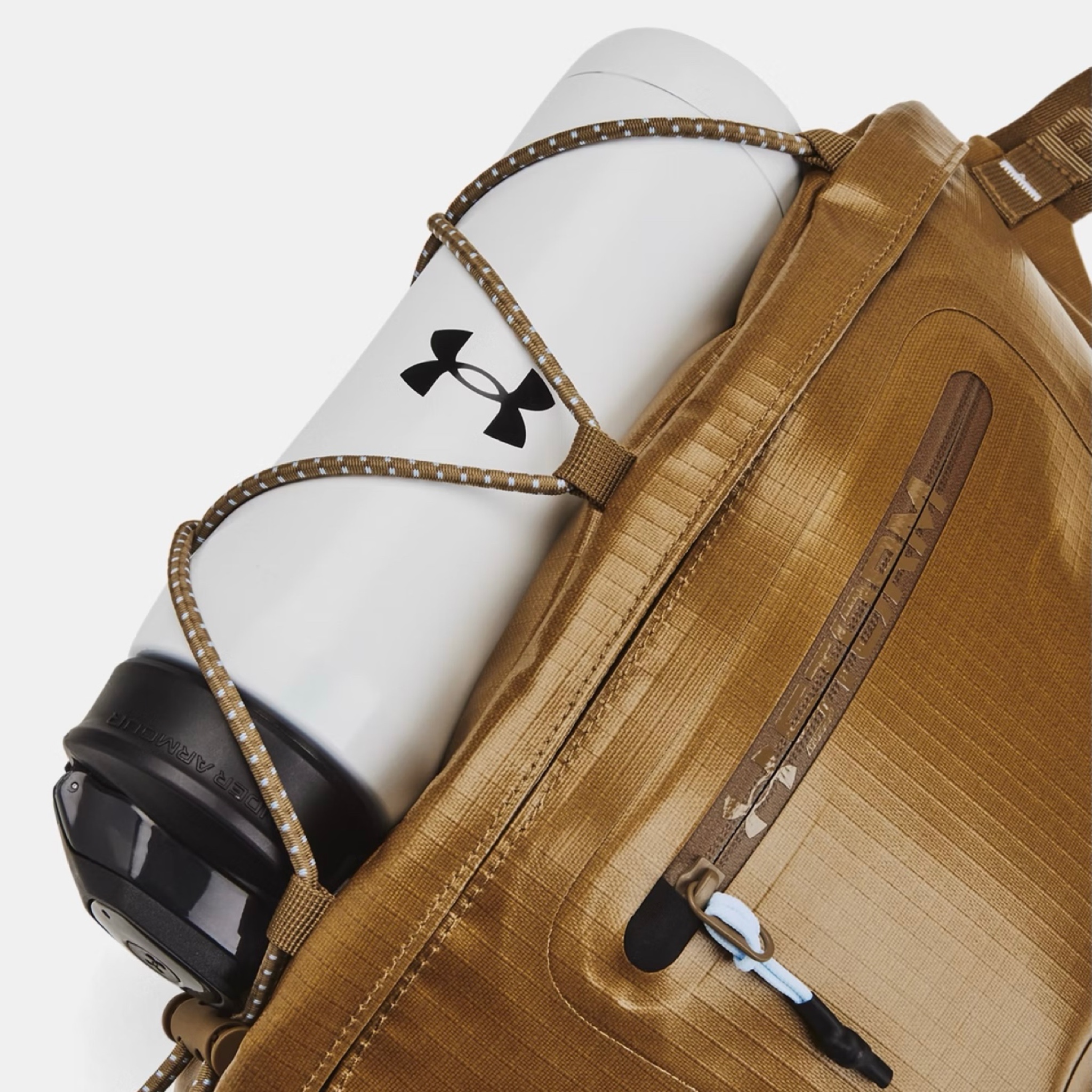 กระเป๋า Under Armour Summit Waist Bag ‘Coyote/Camel’