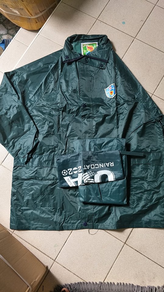 ชุดกันฝน