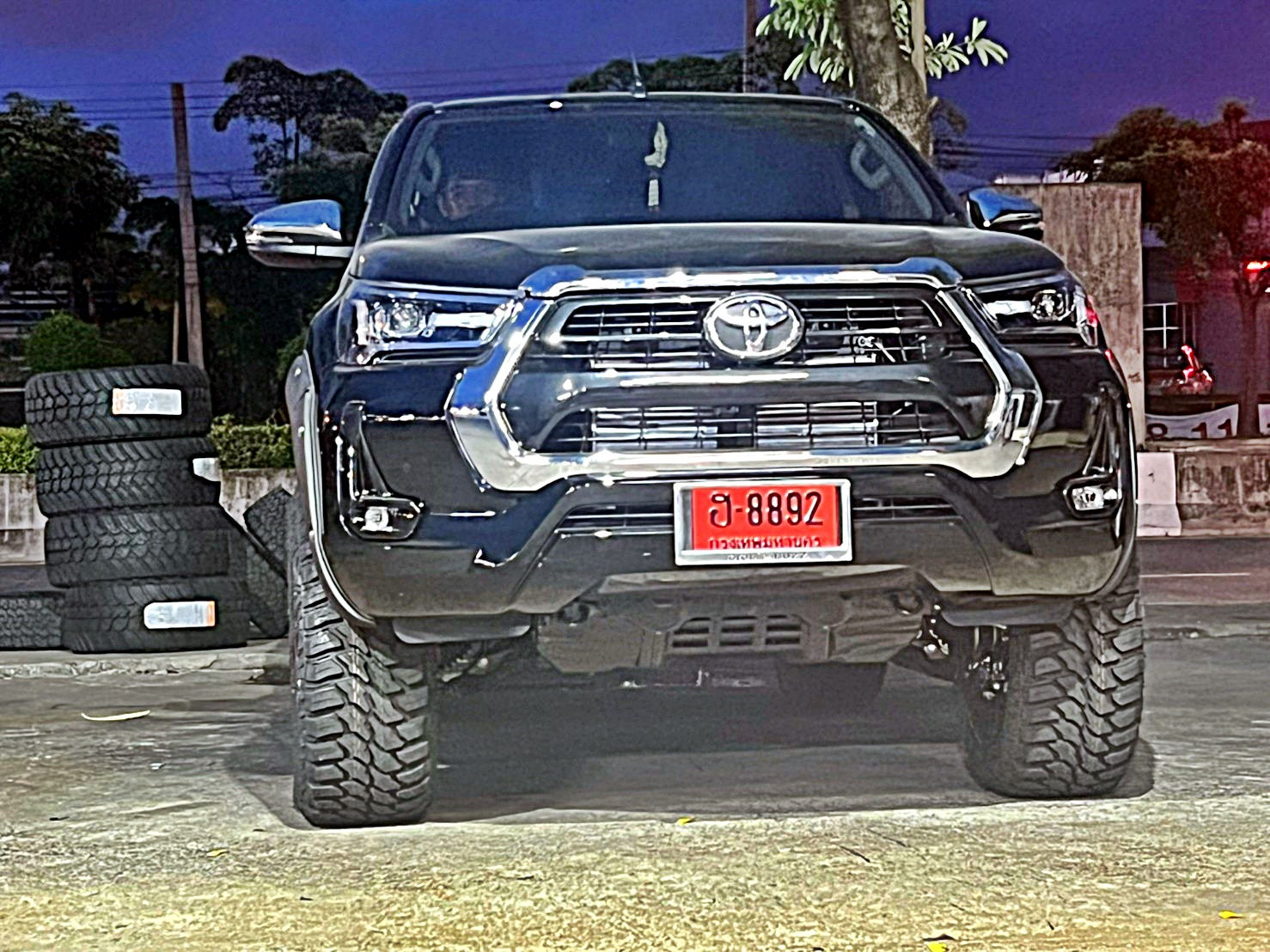 REVO_ทรงเมกา ยกแบบโช๊คเดิม