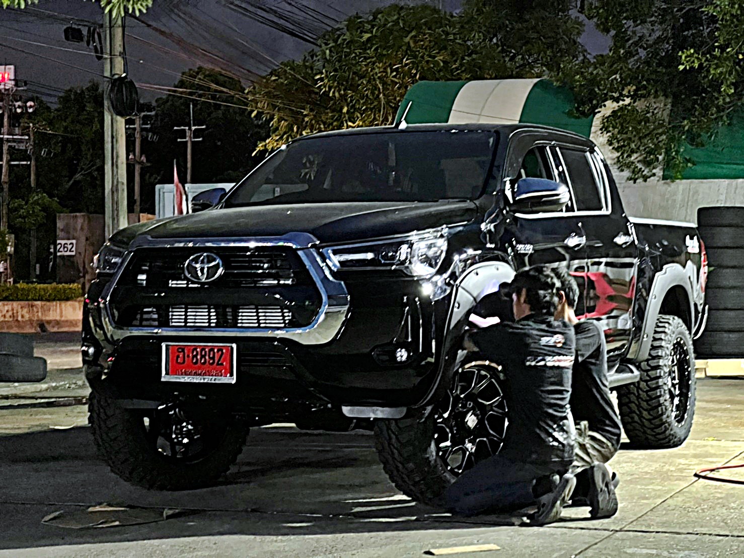 REVO_ทรงเมกา ยกแบบโช๊คเดิม