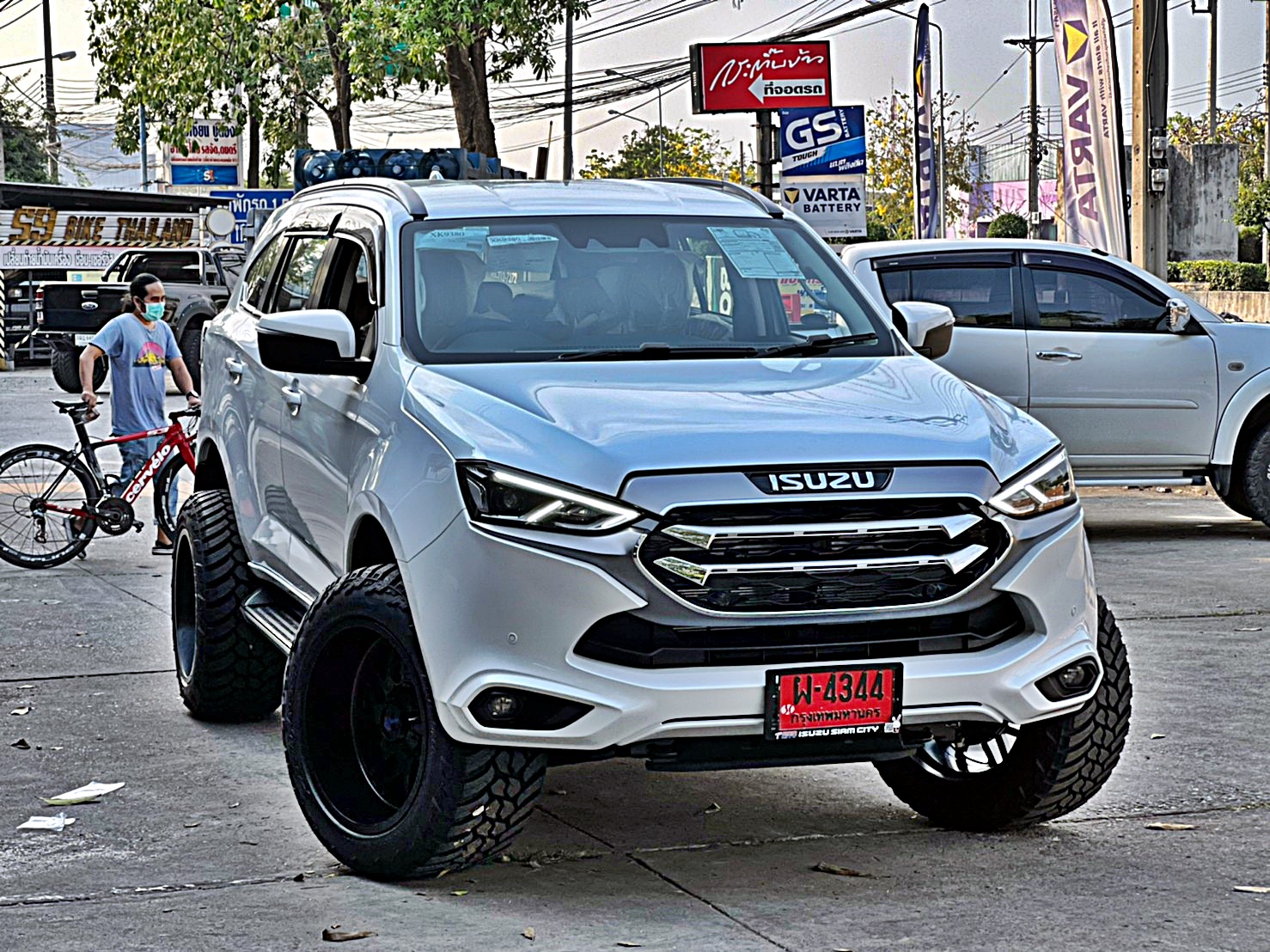 #MU_X_ทรงเมกา