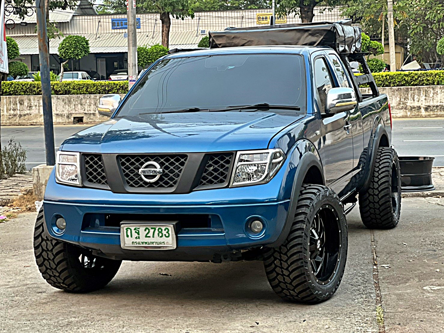 NISSAN_NAVARA_แปลงร่าง ทรงเมกา