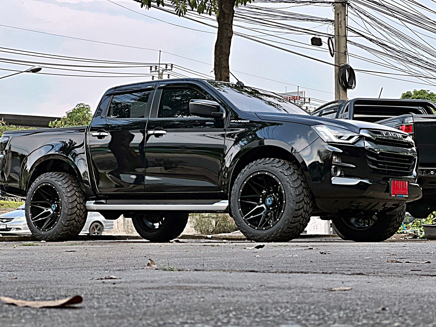 D-MAX 1.9 จัดทรงเมกา อย่างเทพ ที่ STEP9