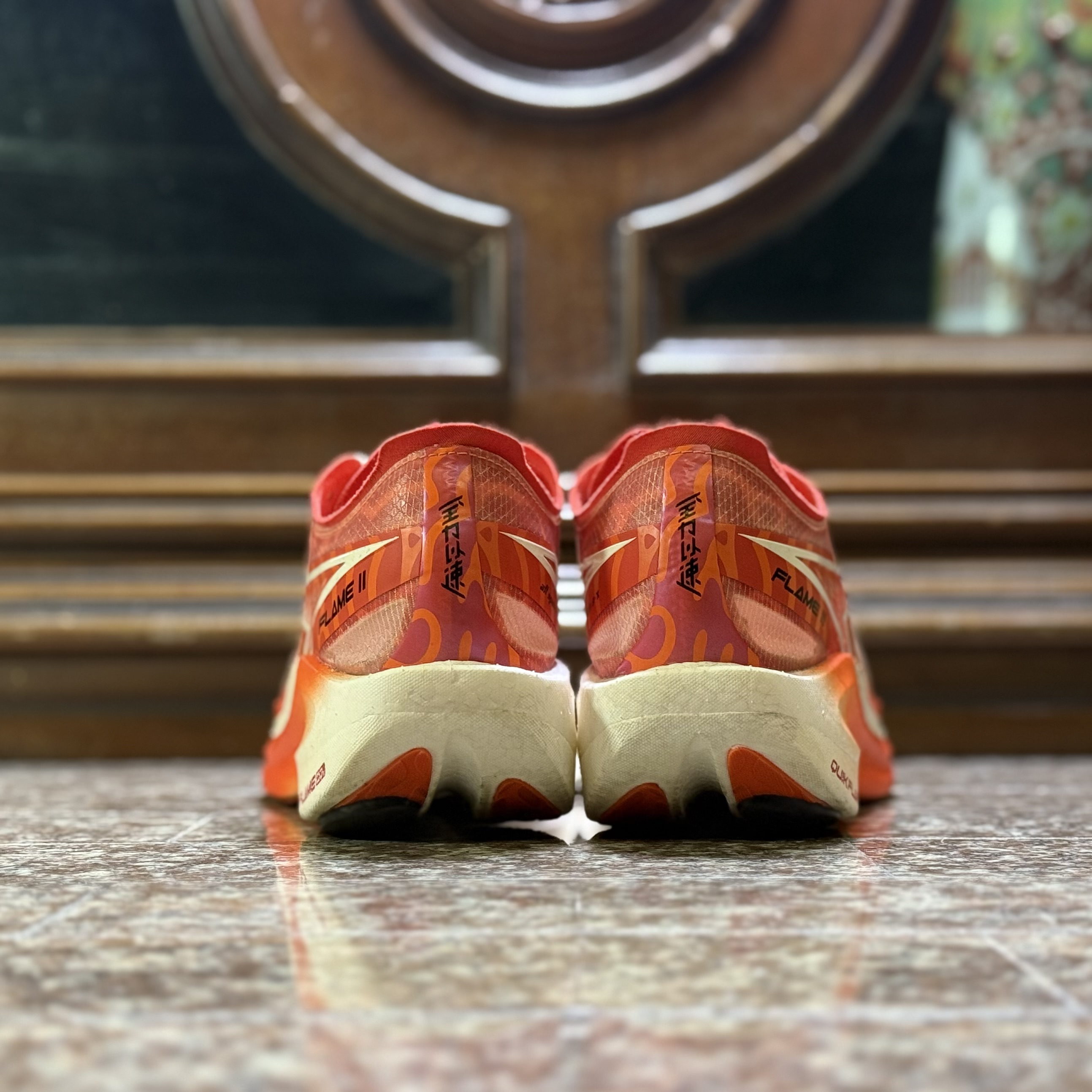 รองเท้าวิ่ง 361 Degrees Flame 2.0 ‘RED’ #มือ2 (M11US)