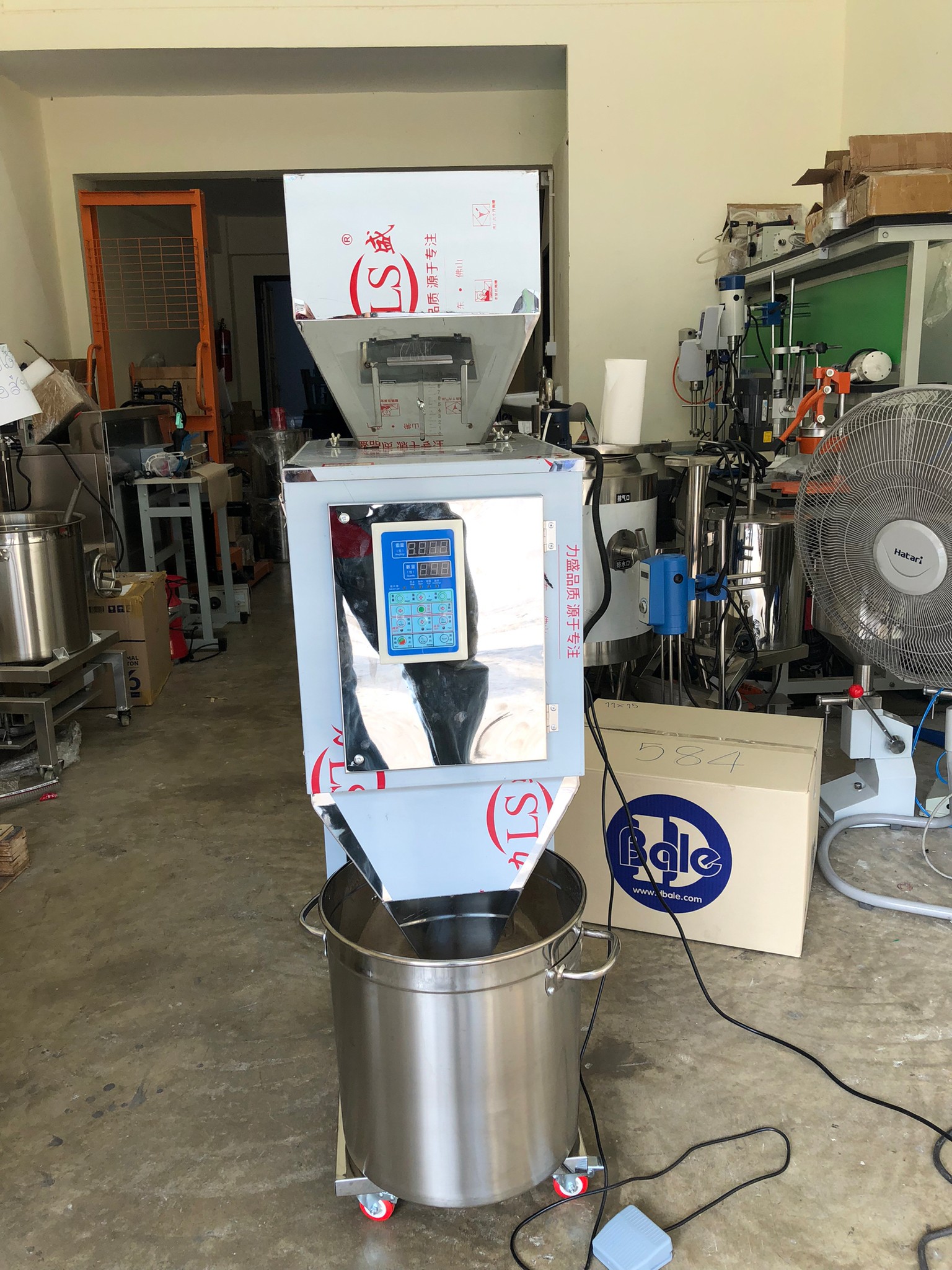 เครื่องบรรจุเมล็ด ผง และวัตถุดิบ DTT