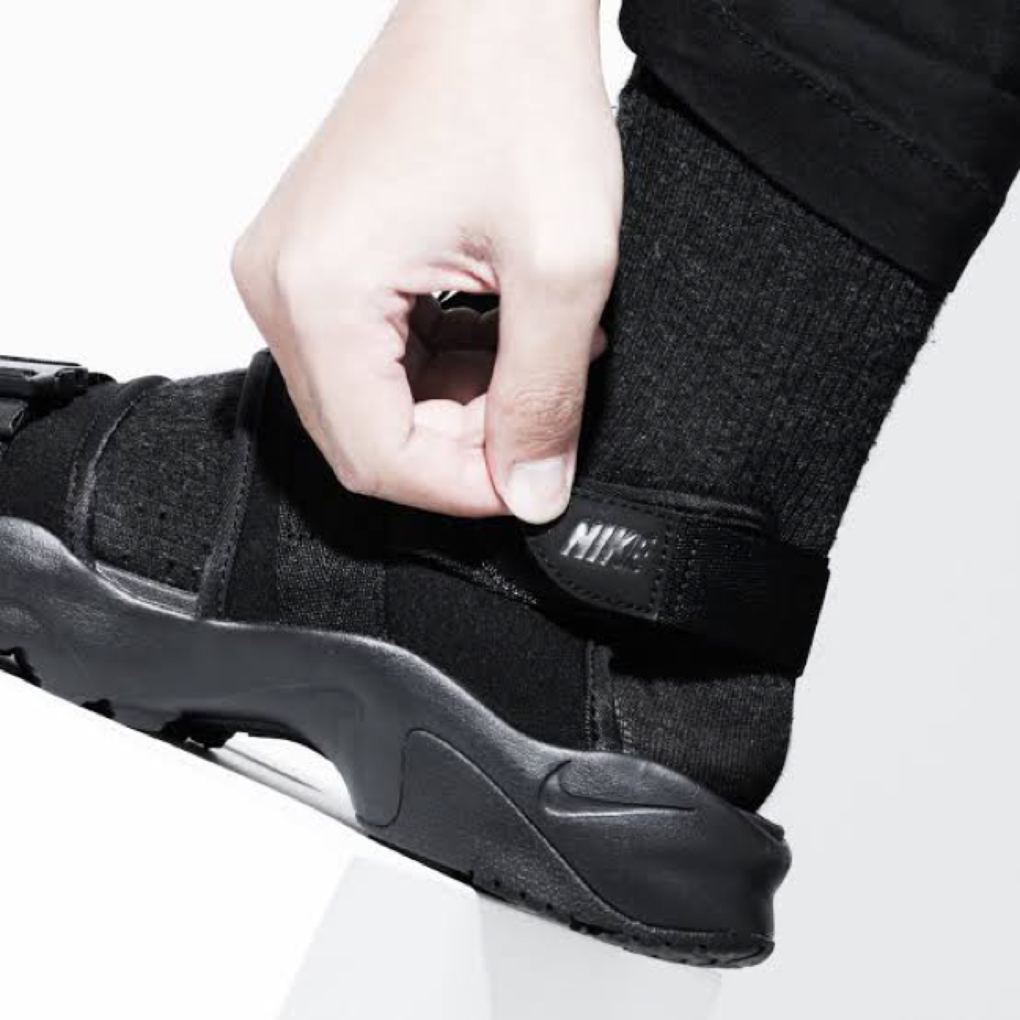 รองเท้า Nike Canyon Sandal ‘TripleBlack’ (M10/11US)