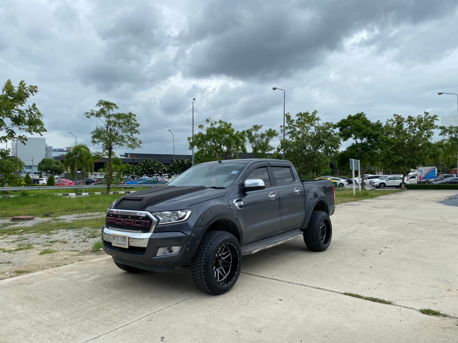 FORD ทรงเมกา ล้อเทพลึกสุดตาราง