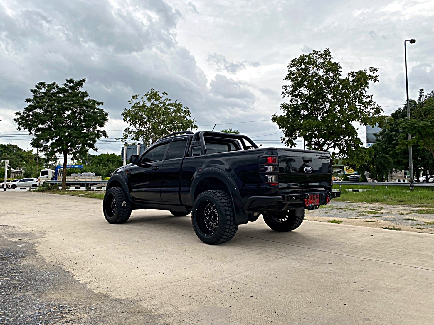 FORD ทรงเมกา ล้อเทพลึกสุดตาราง