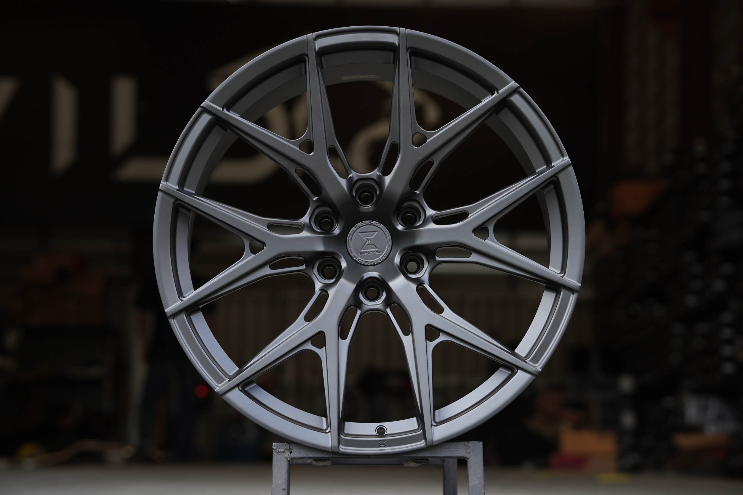 ล้อแท้ ENZO FORGED ขอบ22 สำหรับ EVEREST V6