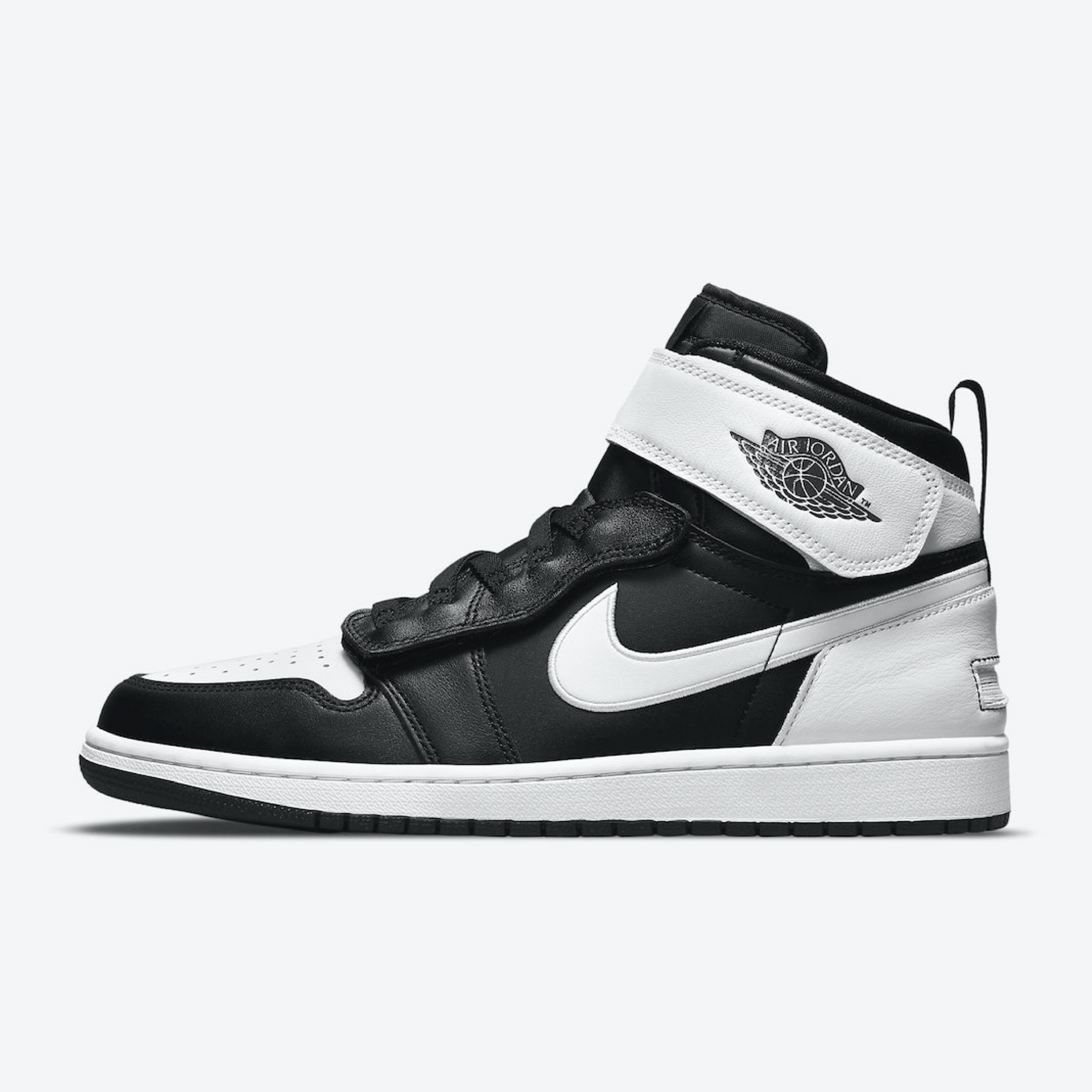 รองเท้า Nike Air Jordan 1 Hi FlyEase ‘PANDA’ #มือ2 (M10.5US)