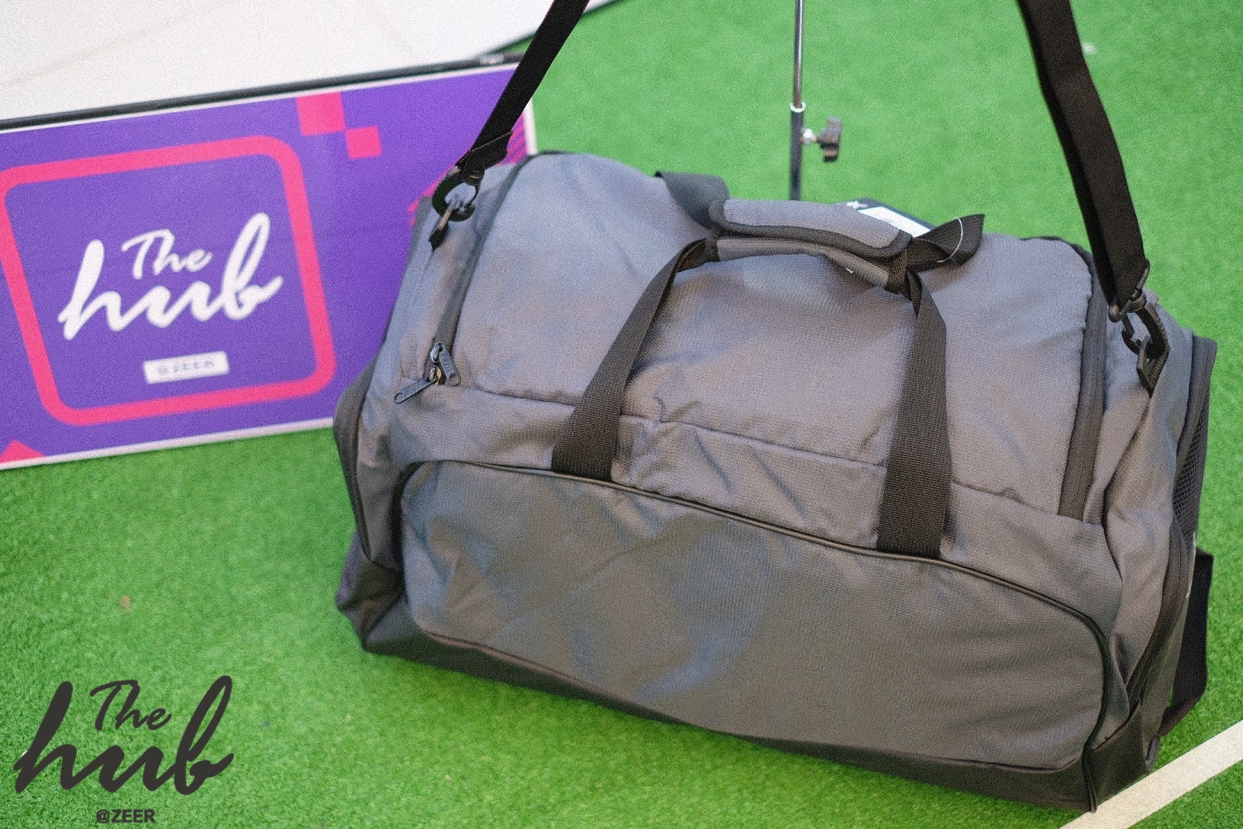 กระเป๋าเสื้อผ้า FBT